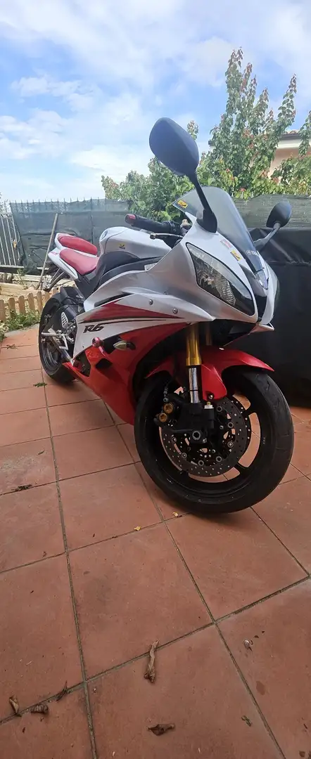 Yamaha YZF 600 Bílá - 2