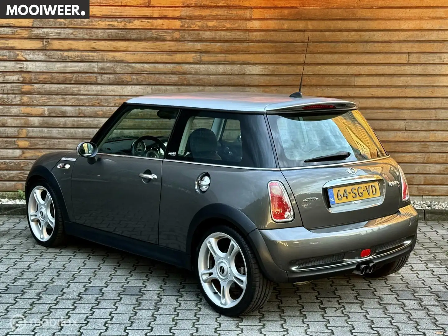 MINI John Cooper Works Mini 1.6 Parklane | 211 PK | Harman Kardon Gris - 2