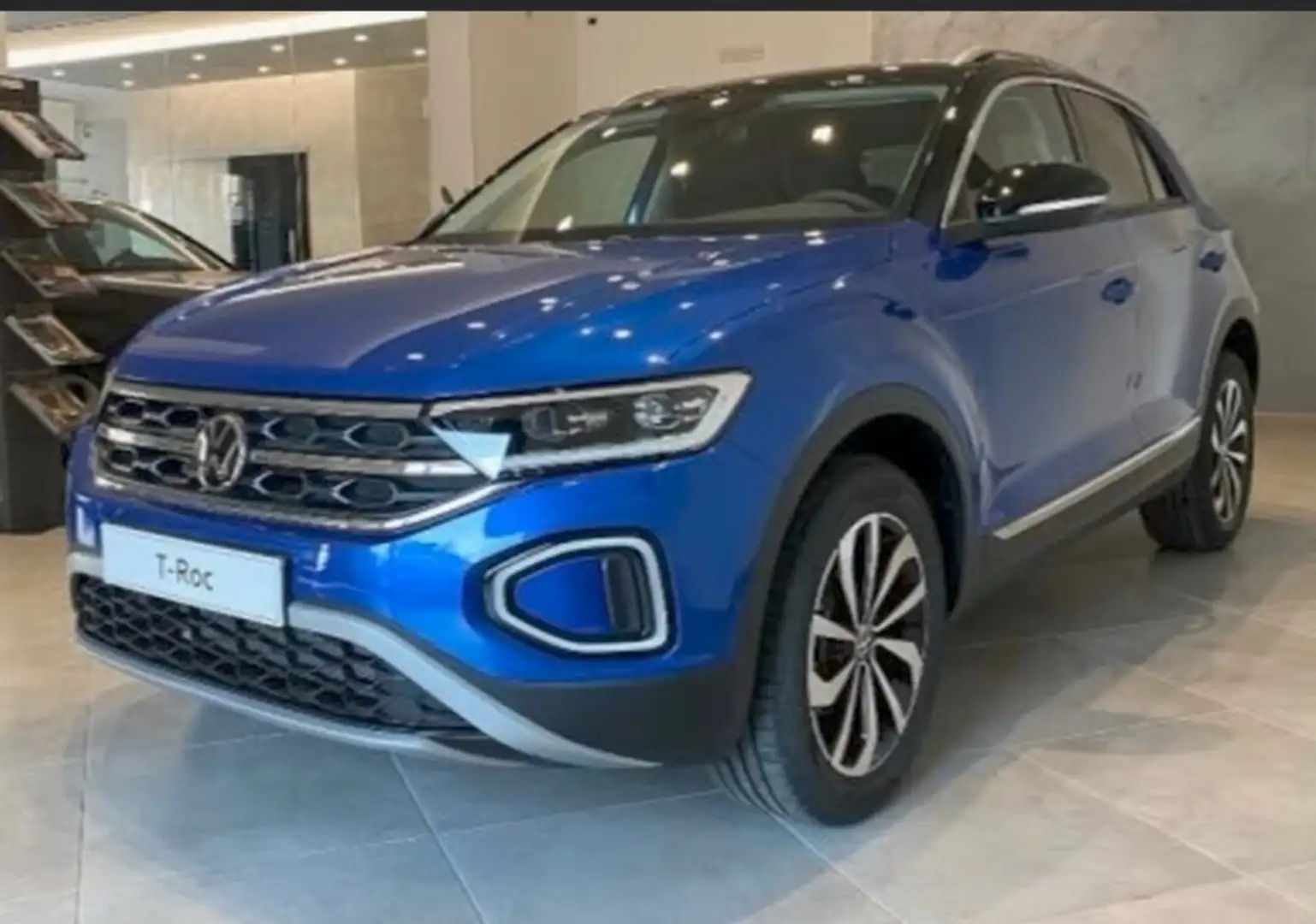 Volkswagen T-Roc T-Roc 1.0 TSI Sport Blauw - 1