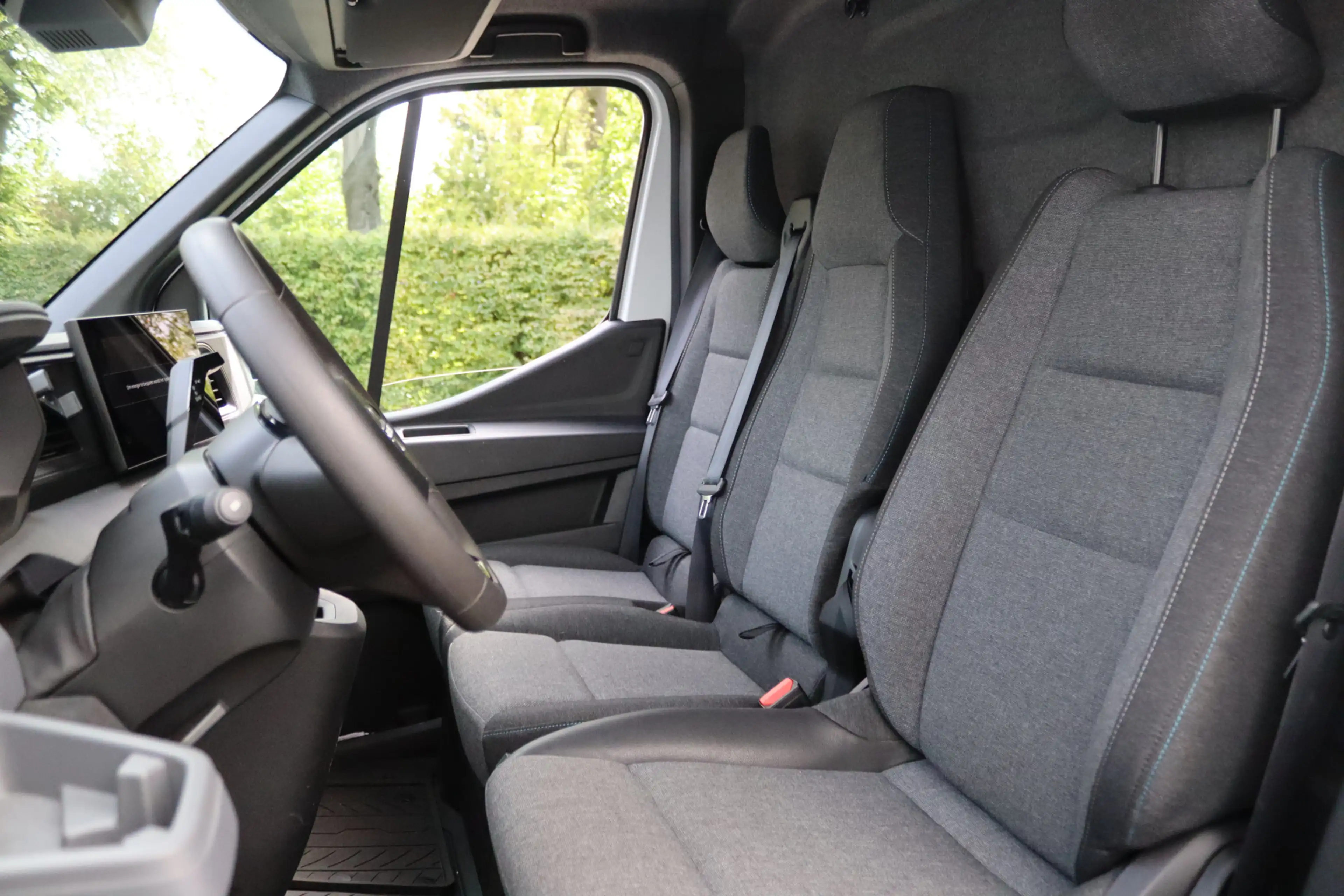 Nissan Interstar Interstar-e L2H2 Limited 87 kWh Apple Carplay/Andr — photo 5