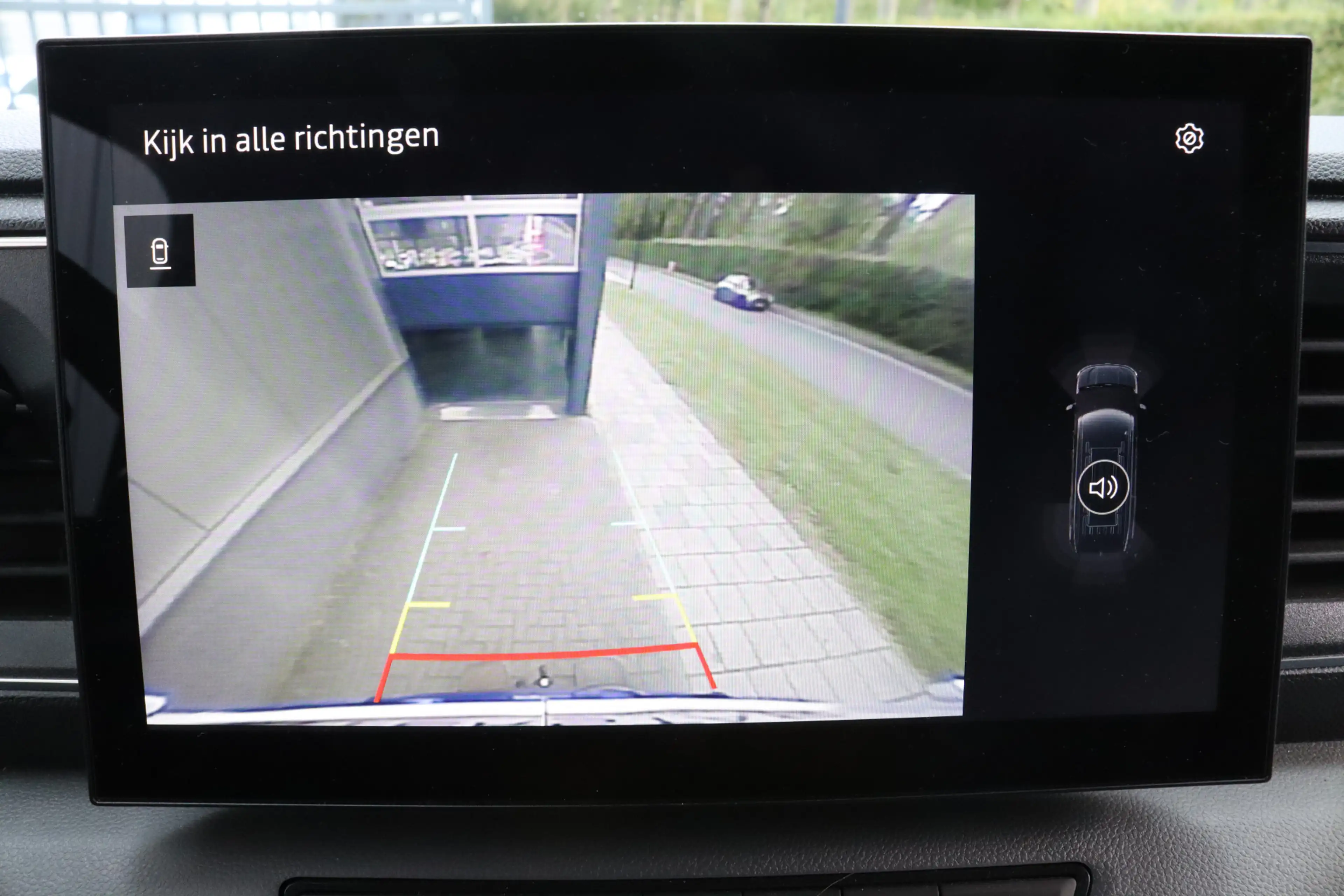 Nissan Interstar Interstar-e L2H2 Limited 87 kWh Apple Carplay/Andr — photo 6