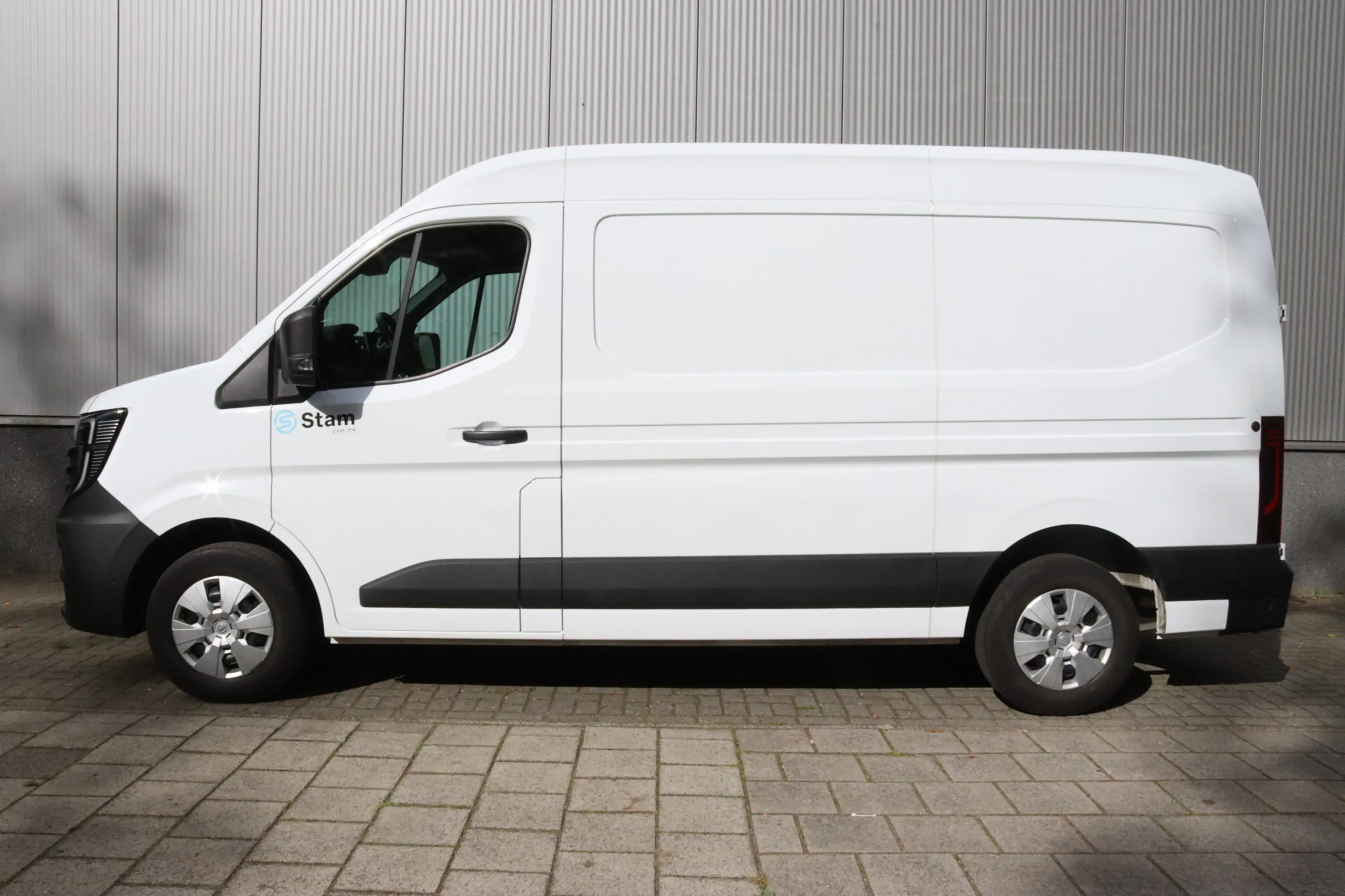 Nissan Interstar Interstar-e L2H2 Limited 87 kWh Apple Carplay/Andr — photo 19