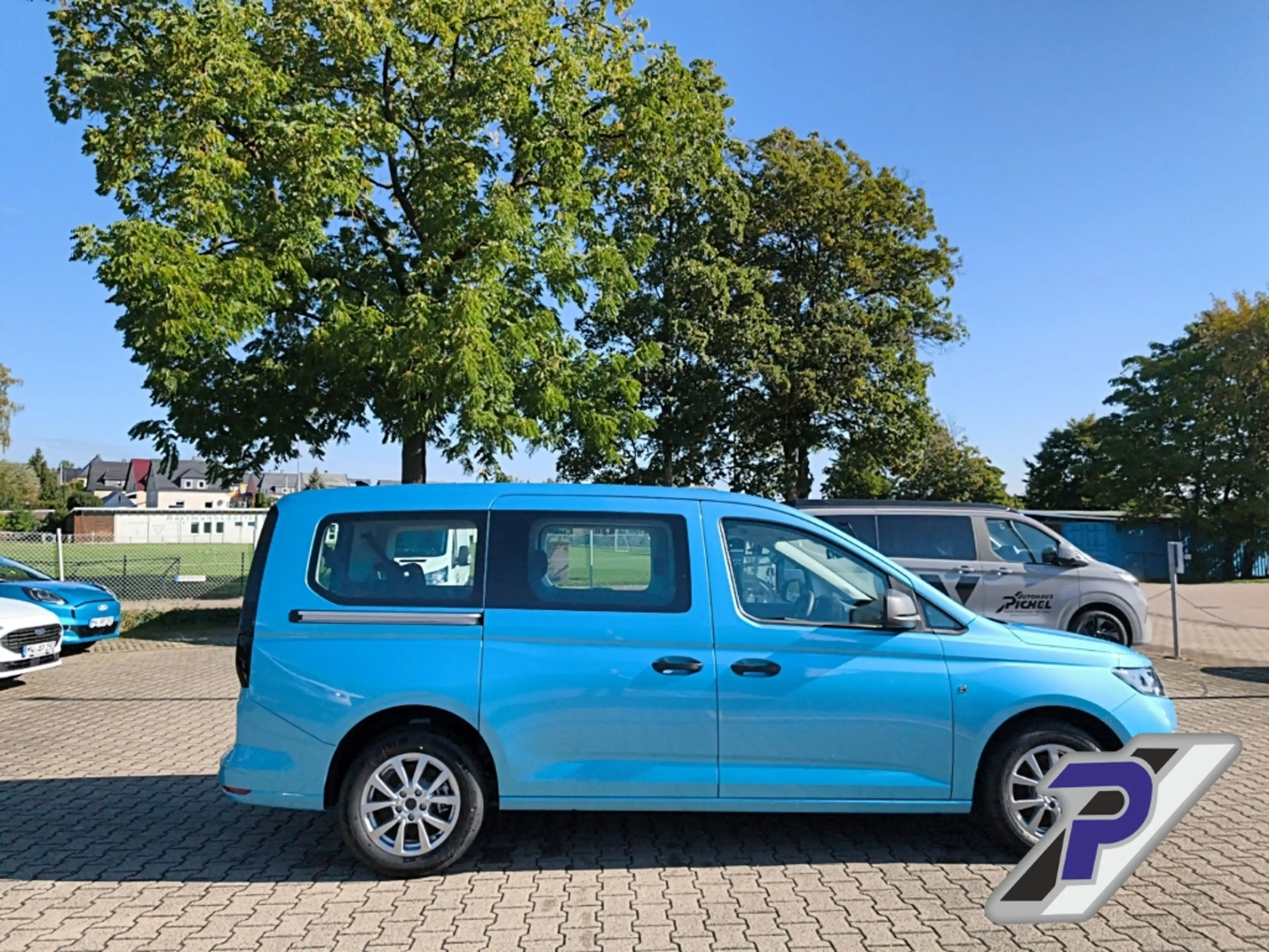 Ford Tourneo Connect Trend Digitales Cockpit Apple CarPlay Android Auto — photo 6