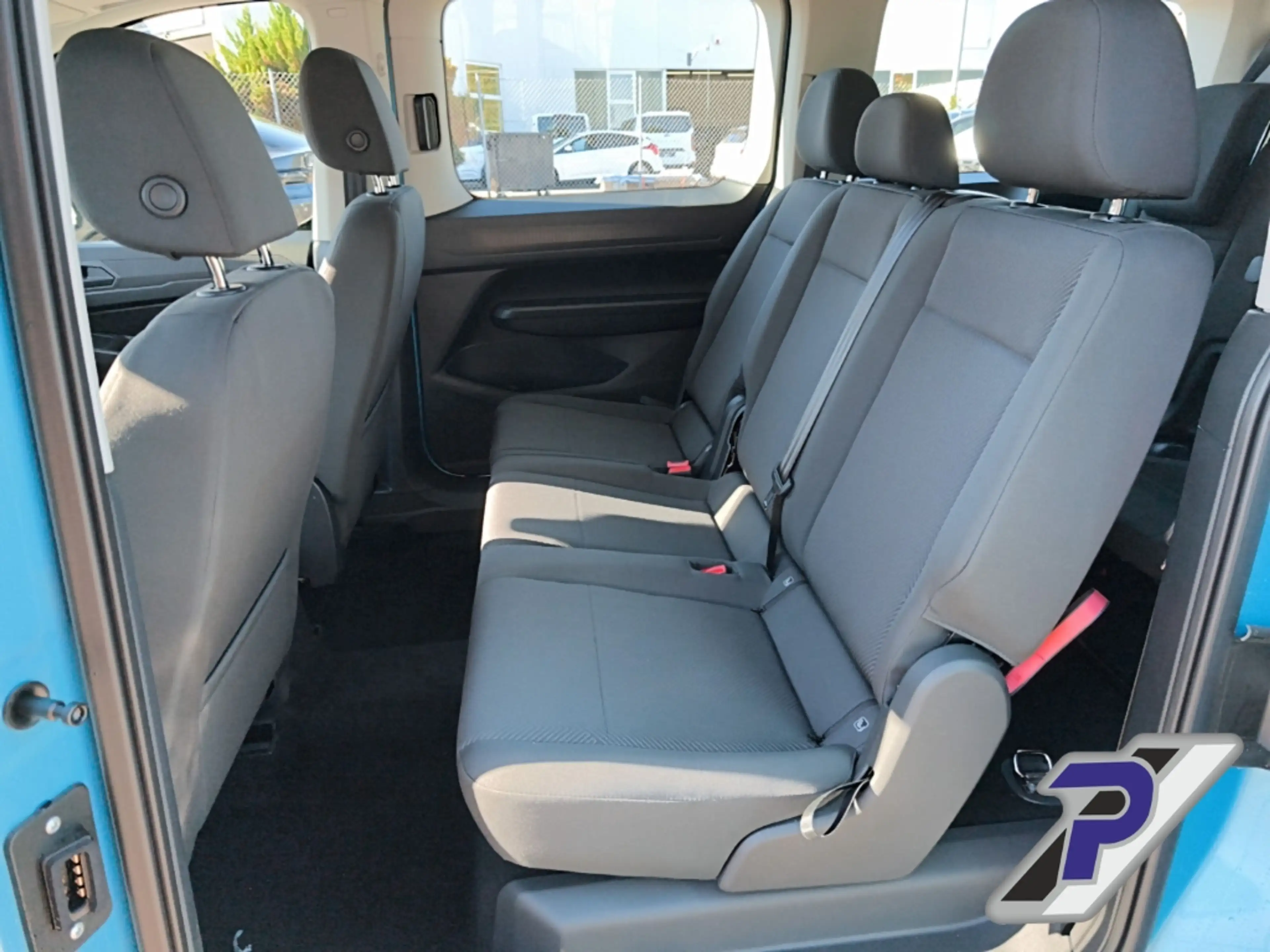 Ford Tourneo Connect Trend Digitales Cockpit Apple CarPlay Android Auto — photo 13