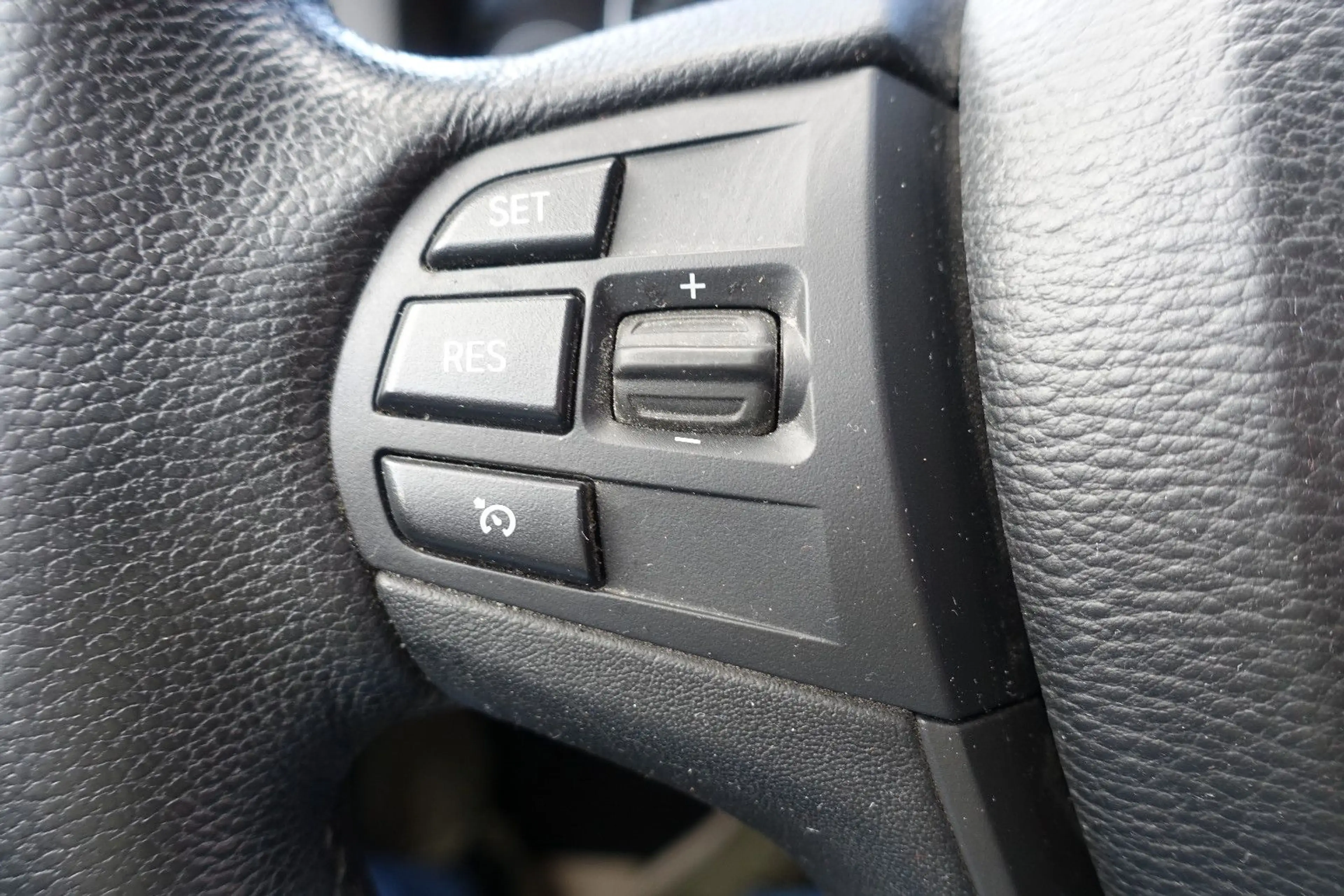 BMW X3 M xDrive 28 i*Bi-Xenon*Leder*Pano*Tempomat* — photo 38