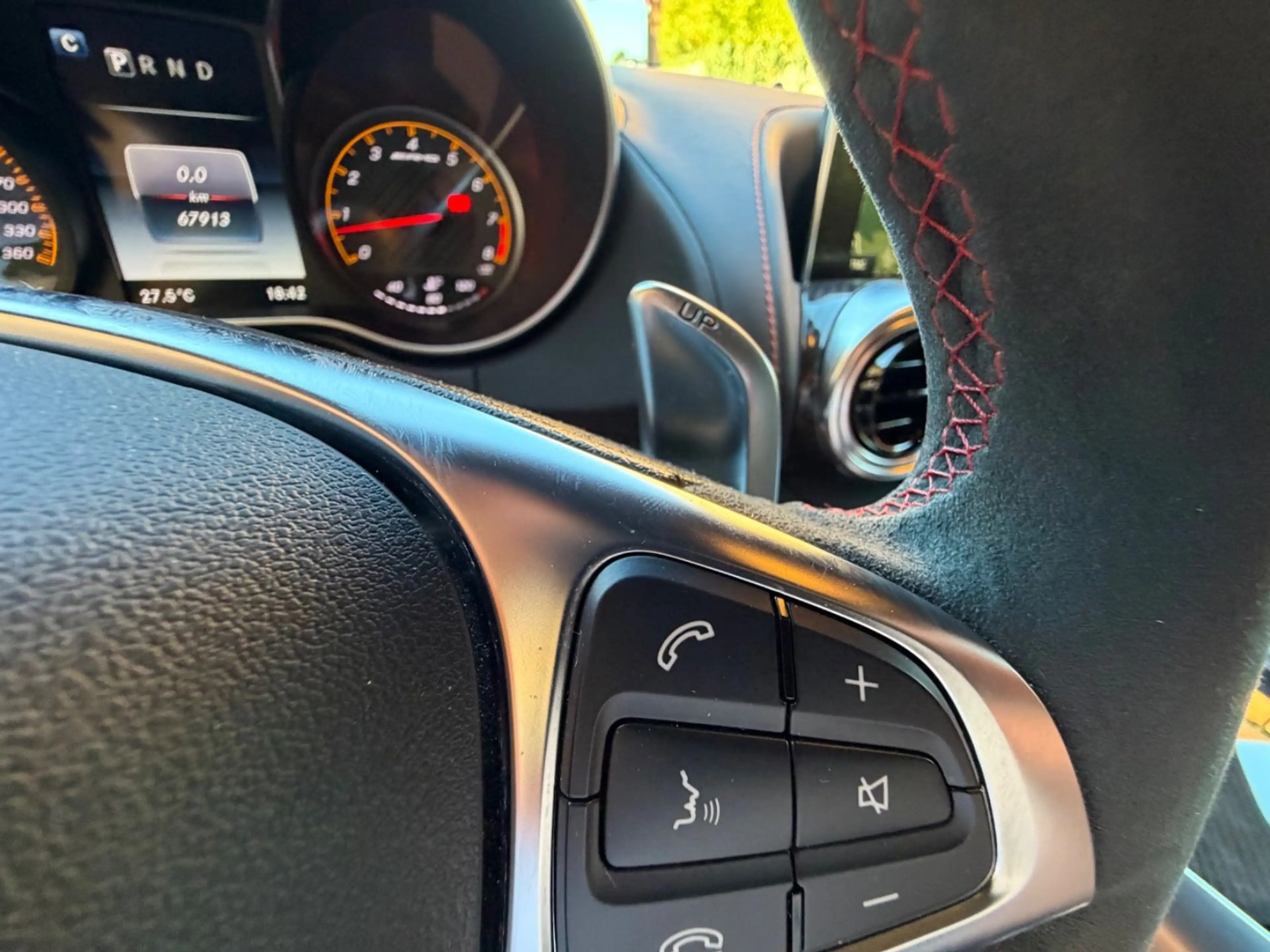 Mercedes-Benz AMG GT S| Edition 1| BURMESTER| NO OPF| PANO — photo 24