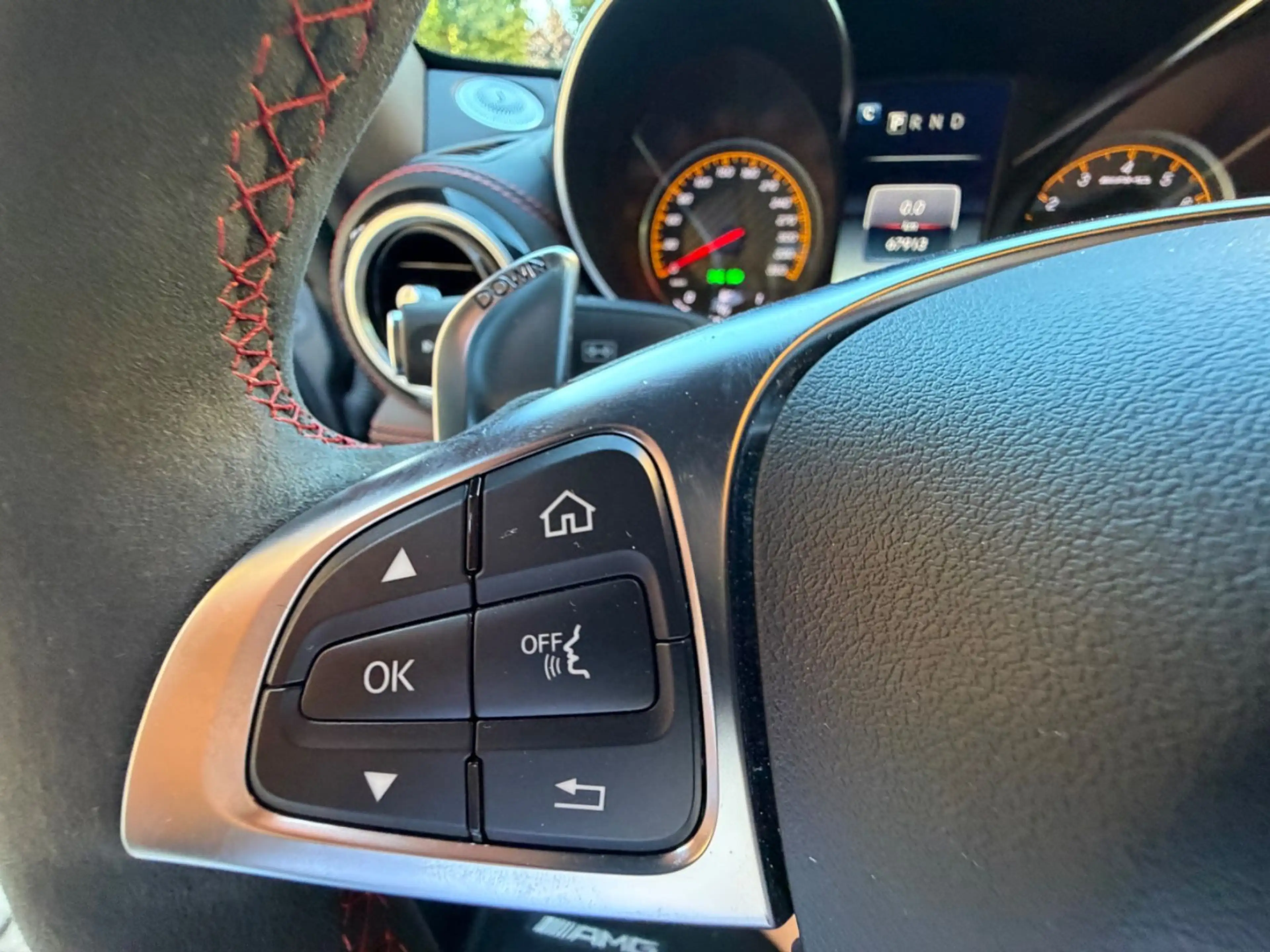 Mercedes-Benz AMG GT S| Edition 1| BURMESTER| NO OPF| PANO — photo 23