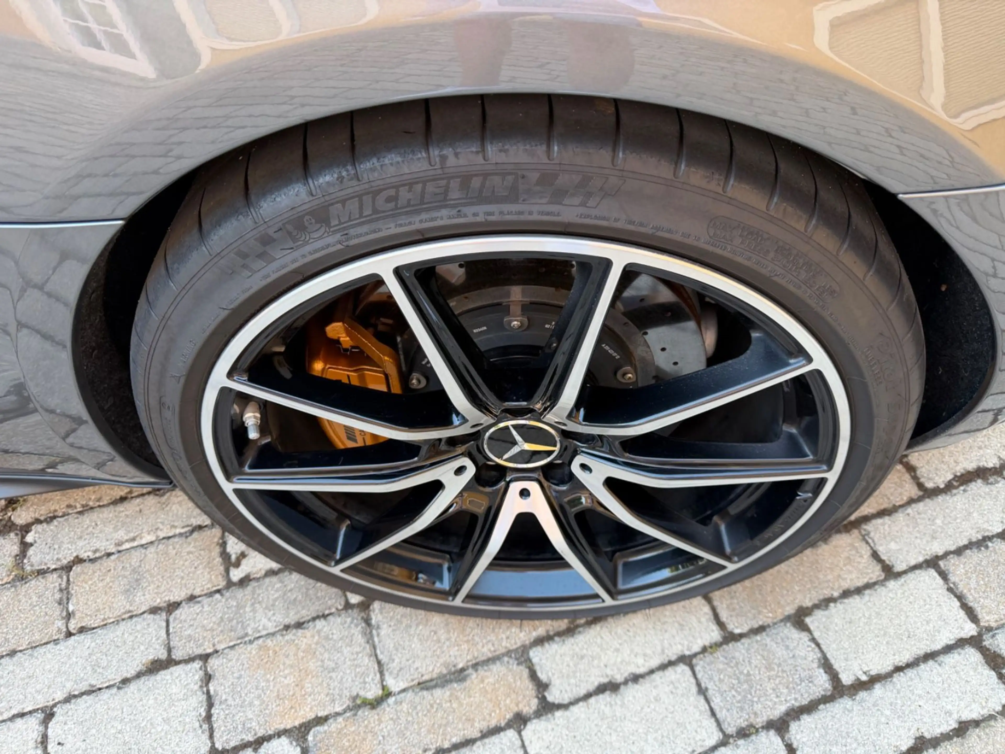 Mercedes-Benz AMG GT S| Edition 1| BURMESTER| NO OPF| PANO — photo 11