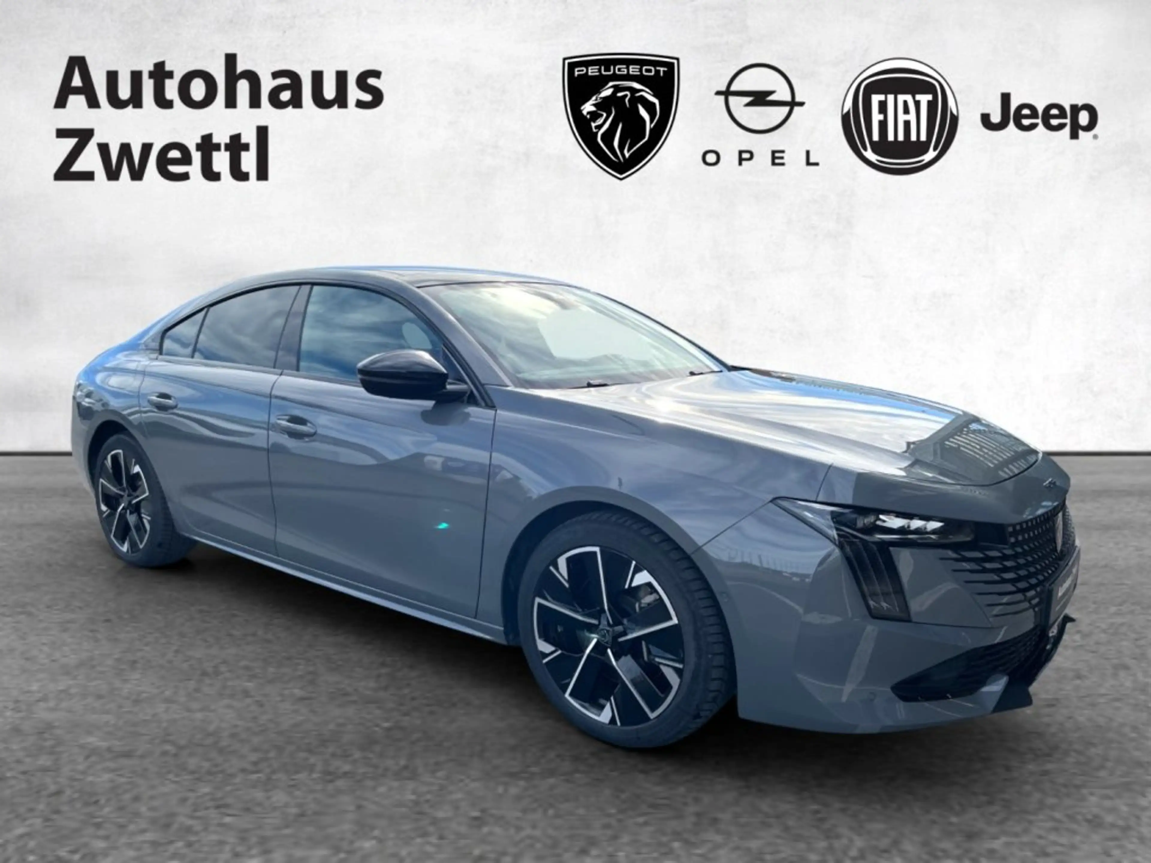 Peugeot 508 Allure PHEV 225 e-EAT8 — photo 8