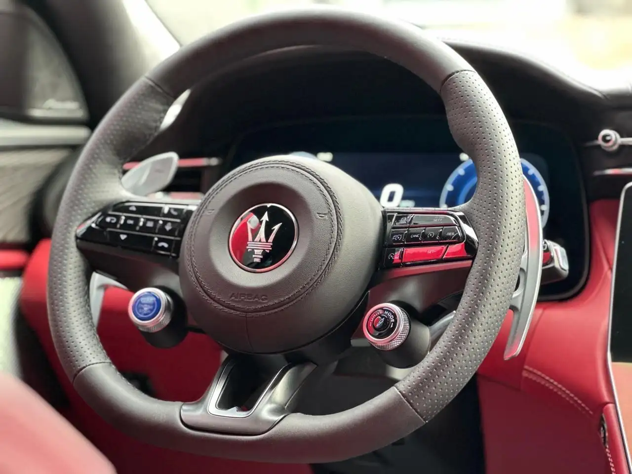 Maserati Grecale снимка Maserati Grecale