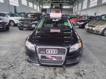 4.2 V8 FSI quattro