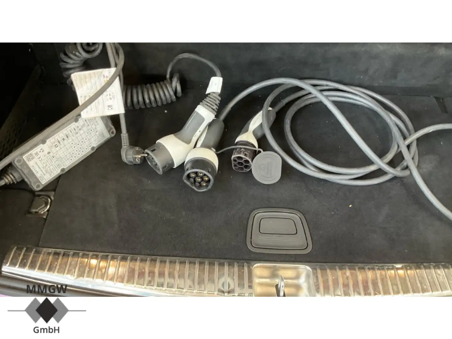 Mercedes-Benz E 300 Avantgarde T de EU6dT HUD/Niveau/AHK/Pano/Navi Rot - 2
