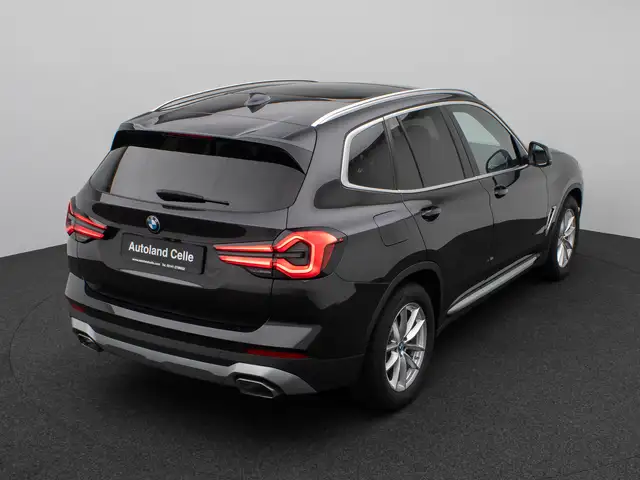 BMW X3 view 7