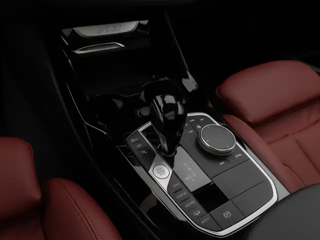BMW X3 view 22