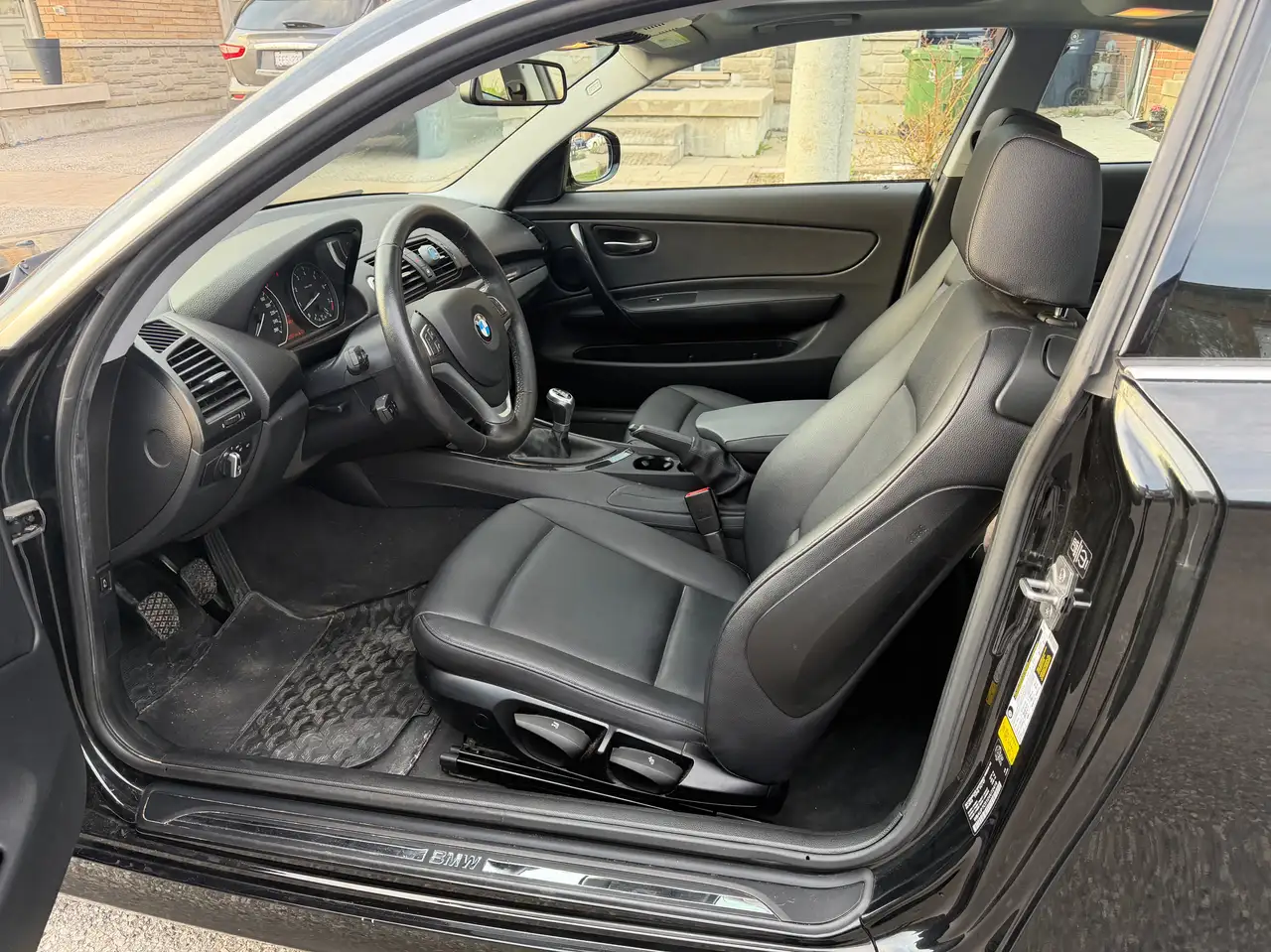 BMW 1 Series photo BMW 1 Series