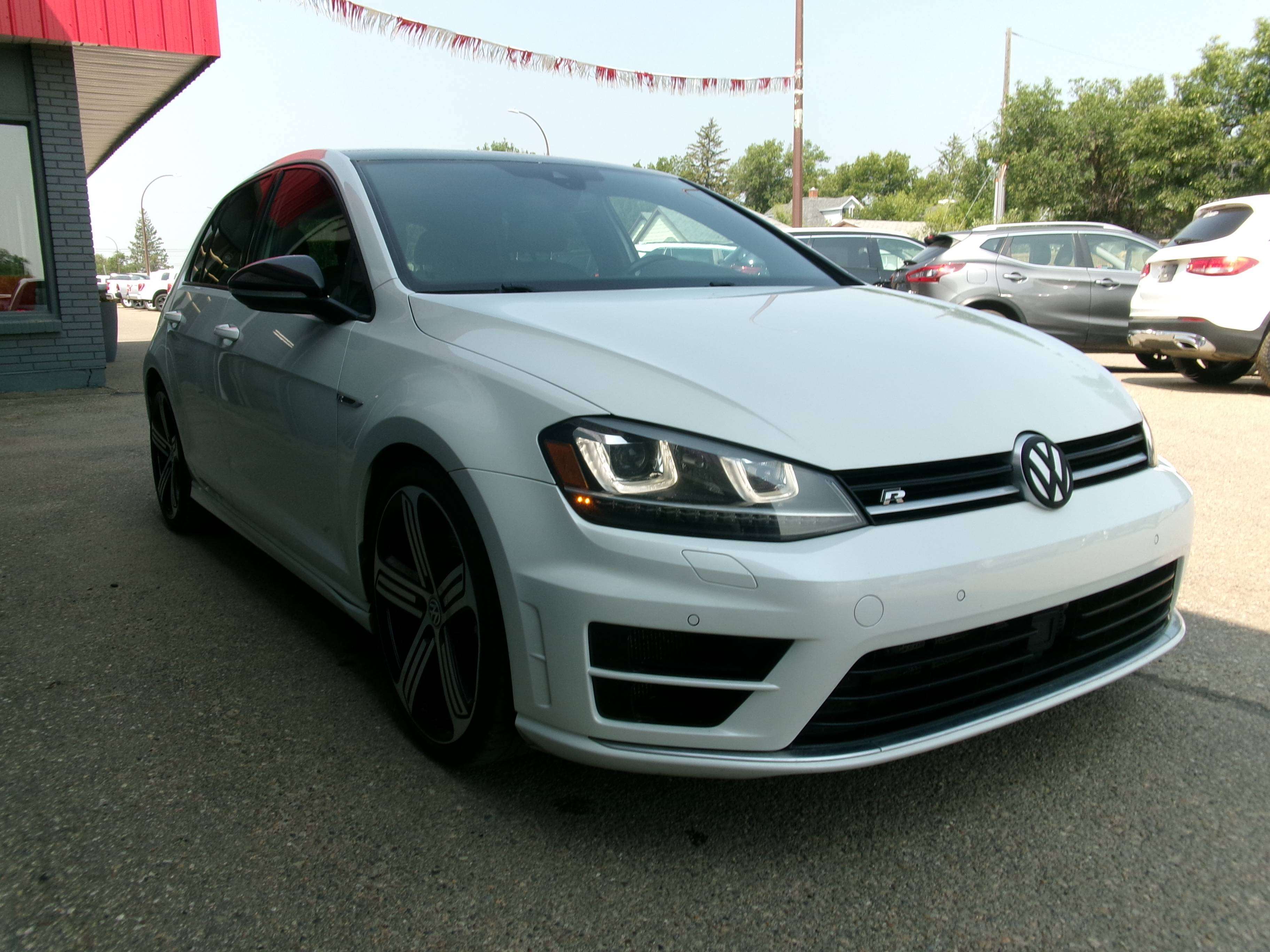 2017 Volkswagen Golf R