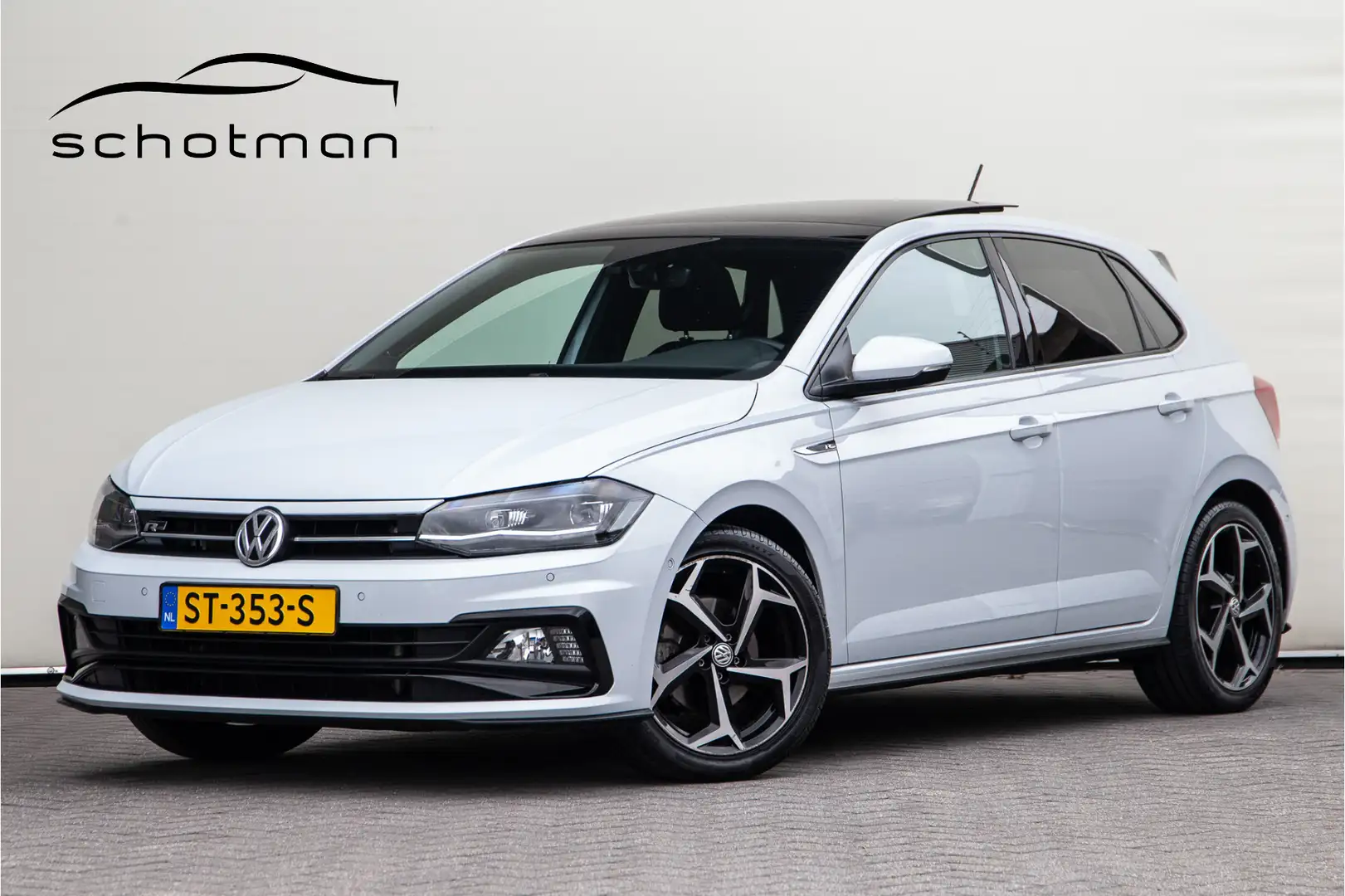 Volkswagen Polo 1.0 TSI R-Line Pano, Navi, DSG, LED 2018 Wit - 1