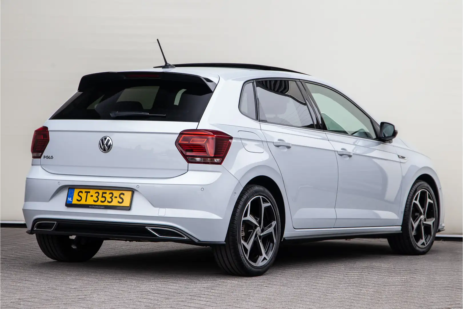 Volkswagen Polo 1.0 TSI R-Line Pano, Navi, DSG, LED 2018 Wit - 2