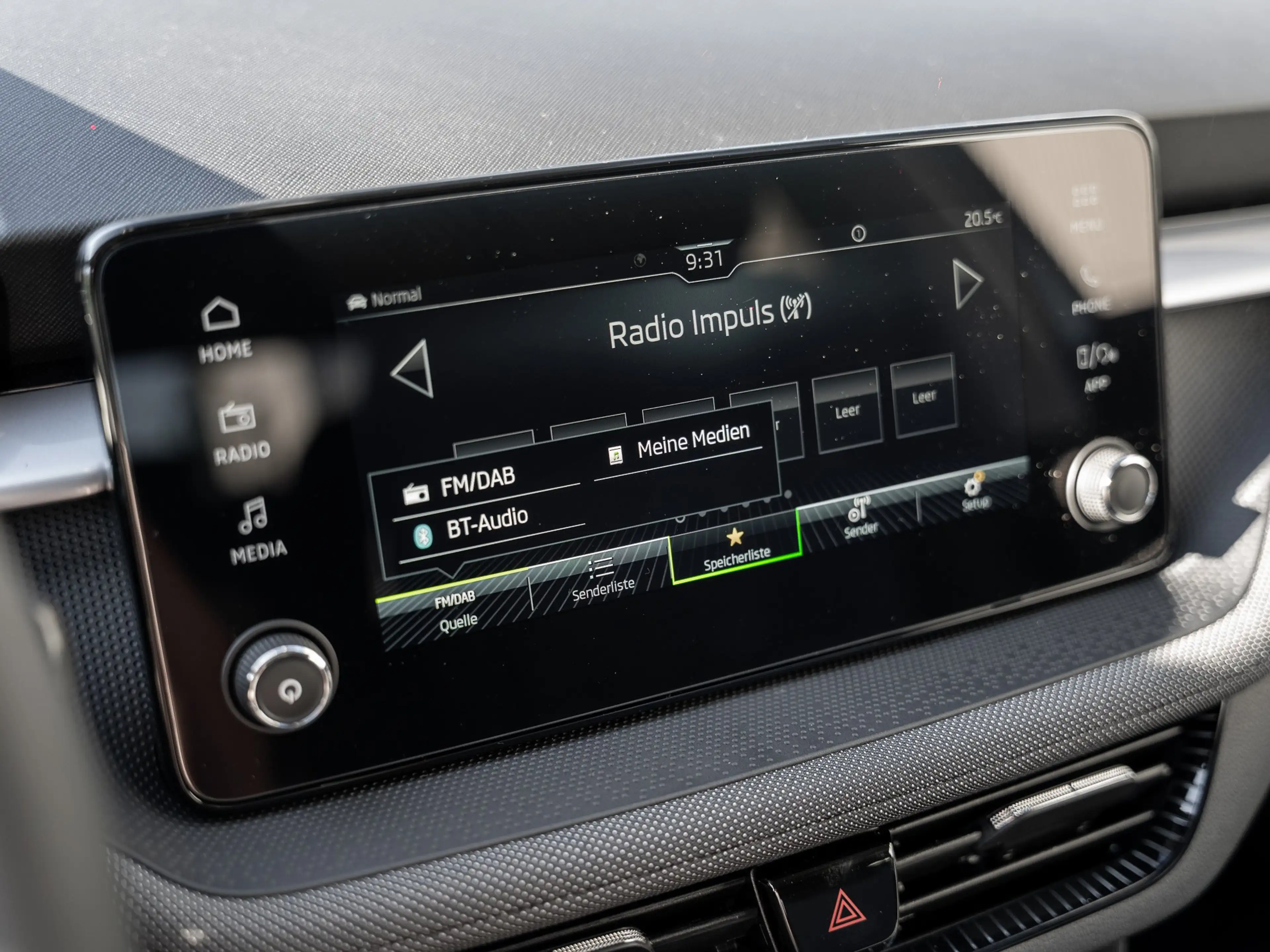 Skoda Fabia Selection 1.5 TSI DSG AHK Kam. Navi ACC — photo 11