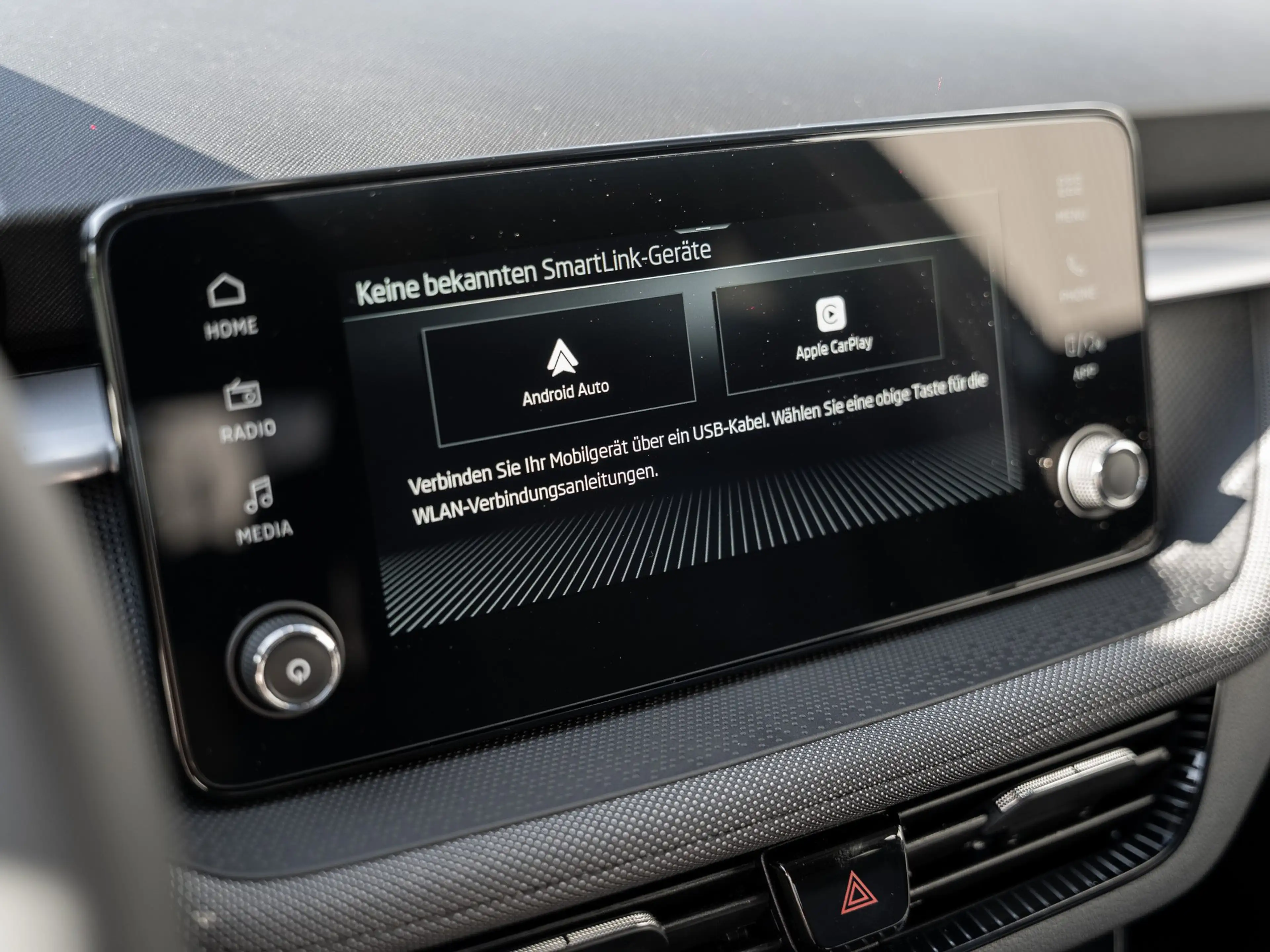 Skoda Fabia Selection 1.5 TSI DSG AHK Kam. Navi ACC — photo 13