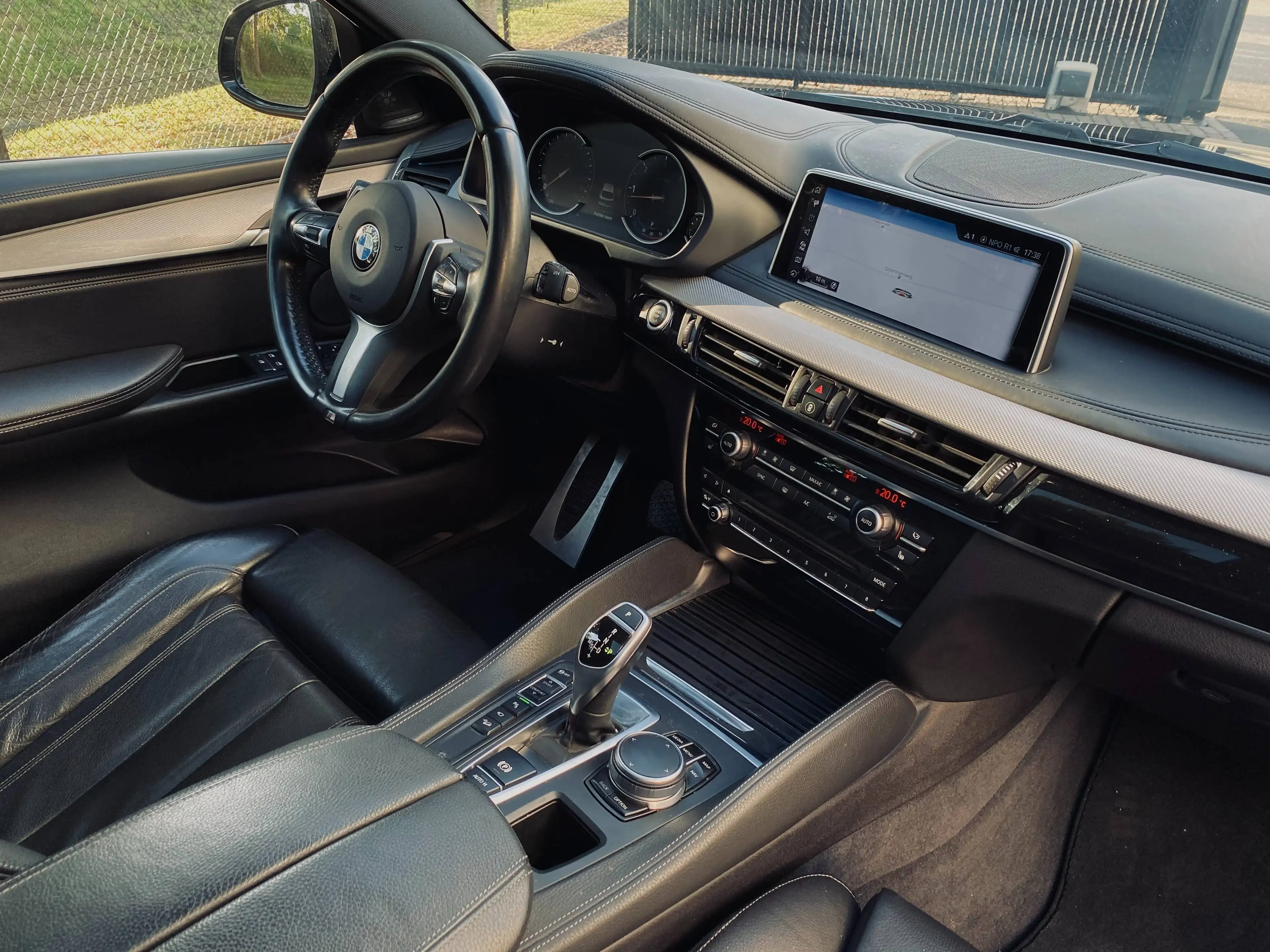 BMW X6 Xdrive30d M pakket 20"/Leder/O.D./Memory/LED/El.TrekhaakWBA — photo 11
