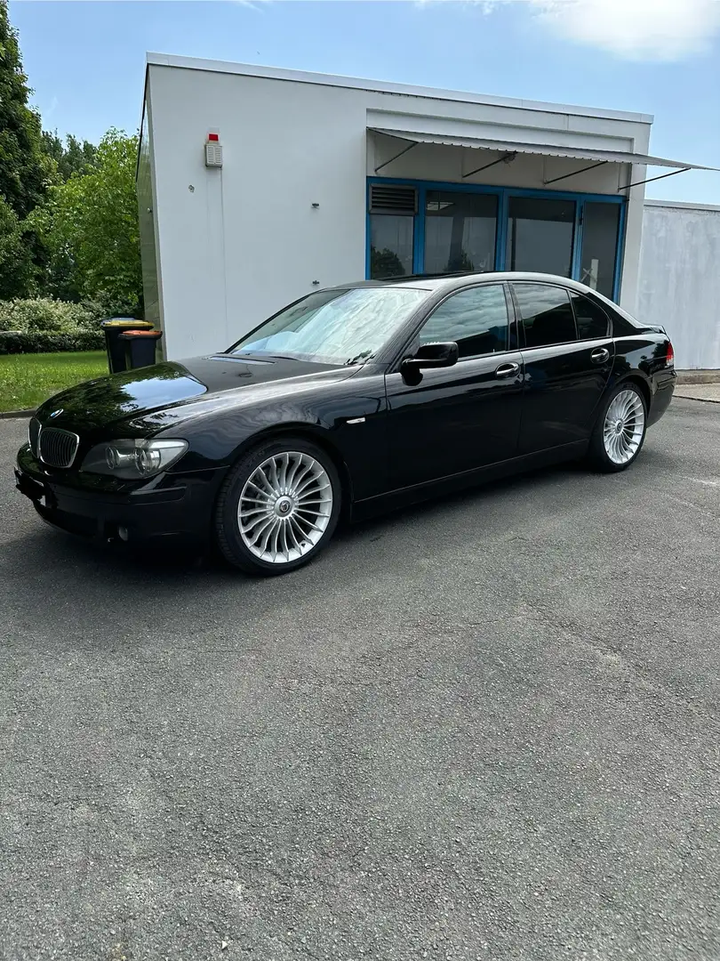 BMW 740 Bmw 740i e65 Facelift Schwarz - 1