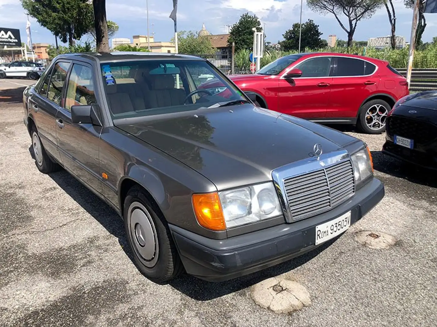 Mercedes-Benz E 200 200 E GPL Grigio - 1