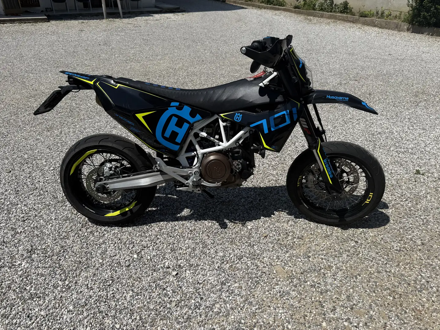 Husqvarna 701 Supermoto - 2