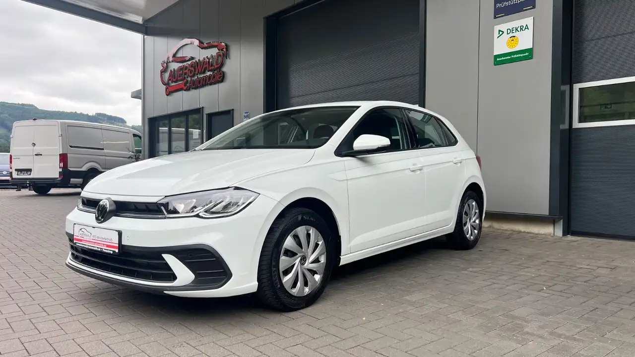 2023 Volkswagen Polo VI Life *Apple CarPlay *LED *DAB *PDC, photograph 2