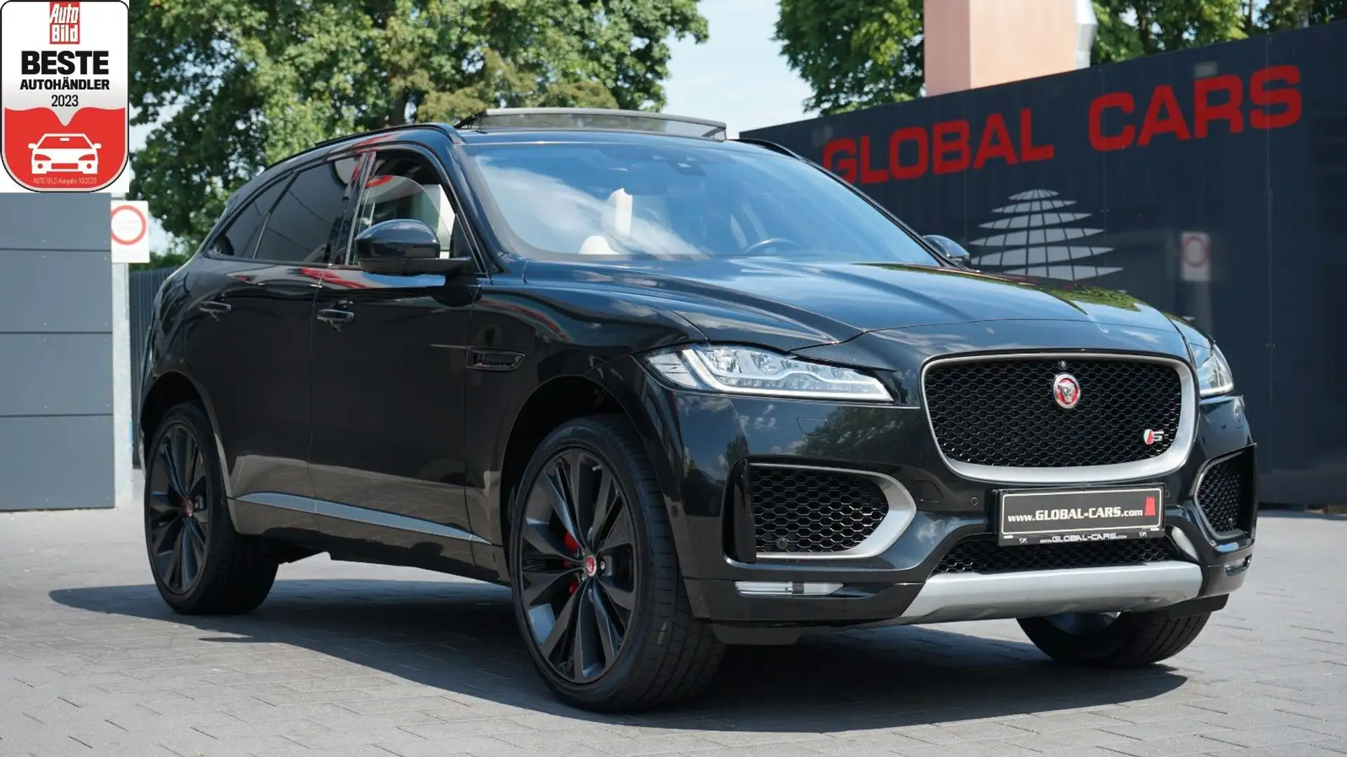 Jaguar F-Pace F-PACE S 3.0 AWD*SPORTPAKET*PANO*VIRTUAL*22"ALU* Noir - 1