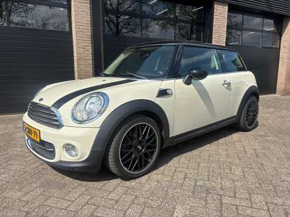 MINI Cooper Mini 1.6 Automaat