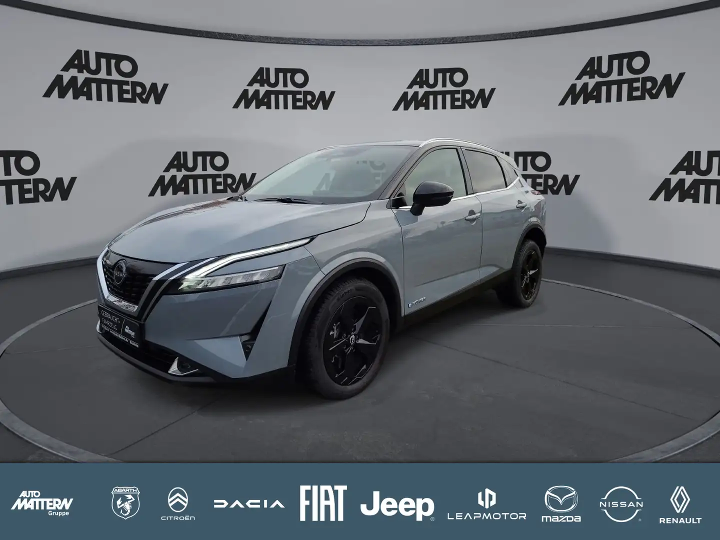 Nissan Qashqai Kamera|Klimaaut.|NAVI|Pano|LED|CarPlay|S Schwarz - 1