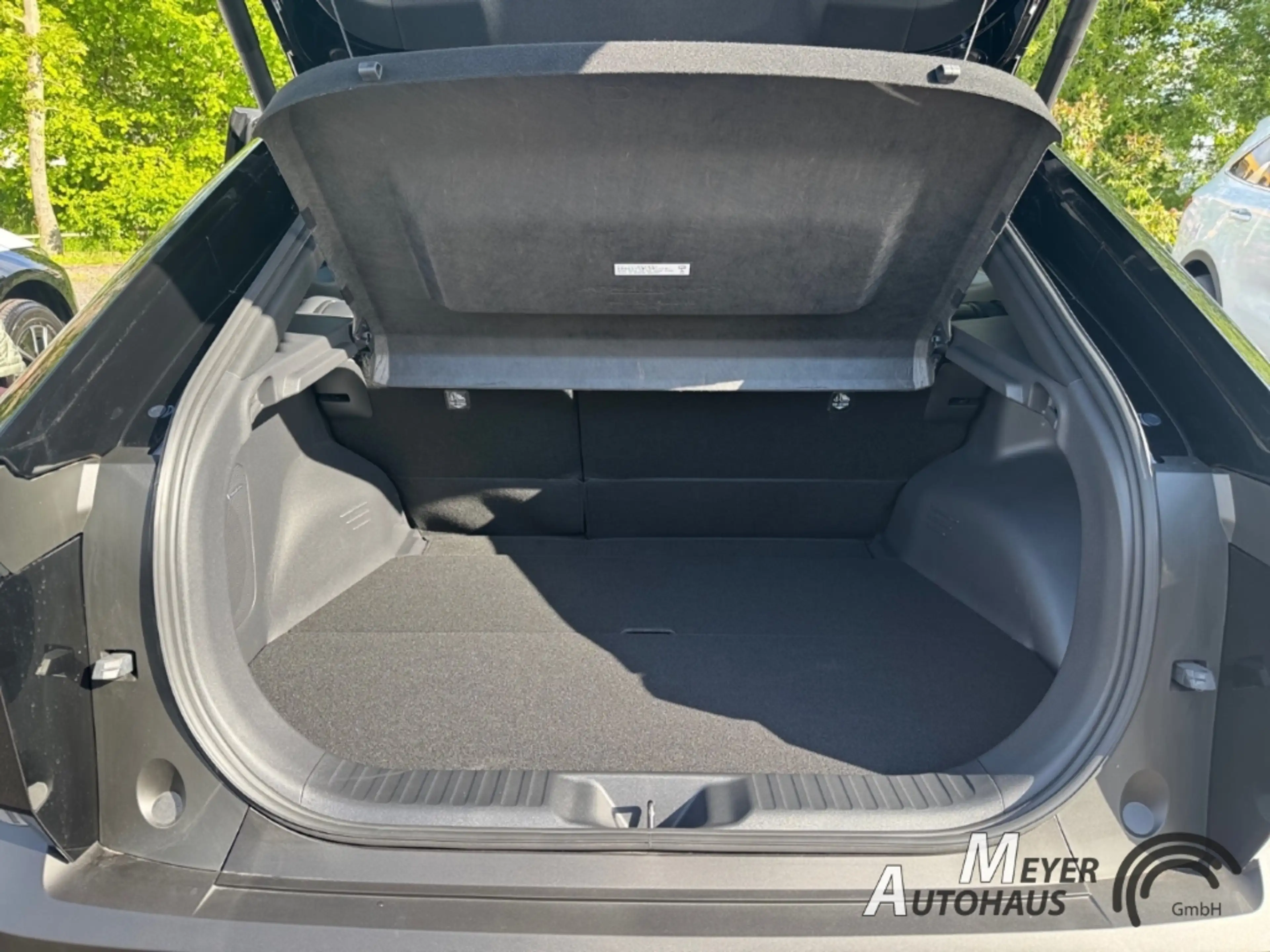 Subaru Uncharted 252 kW 77 Platinum AWD +LED+Klimaautomatik+Rückfah — photo 12