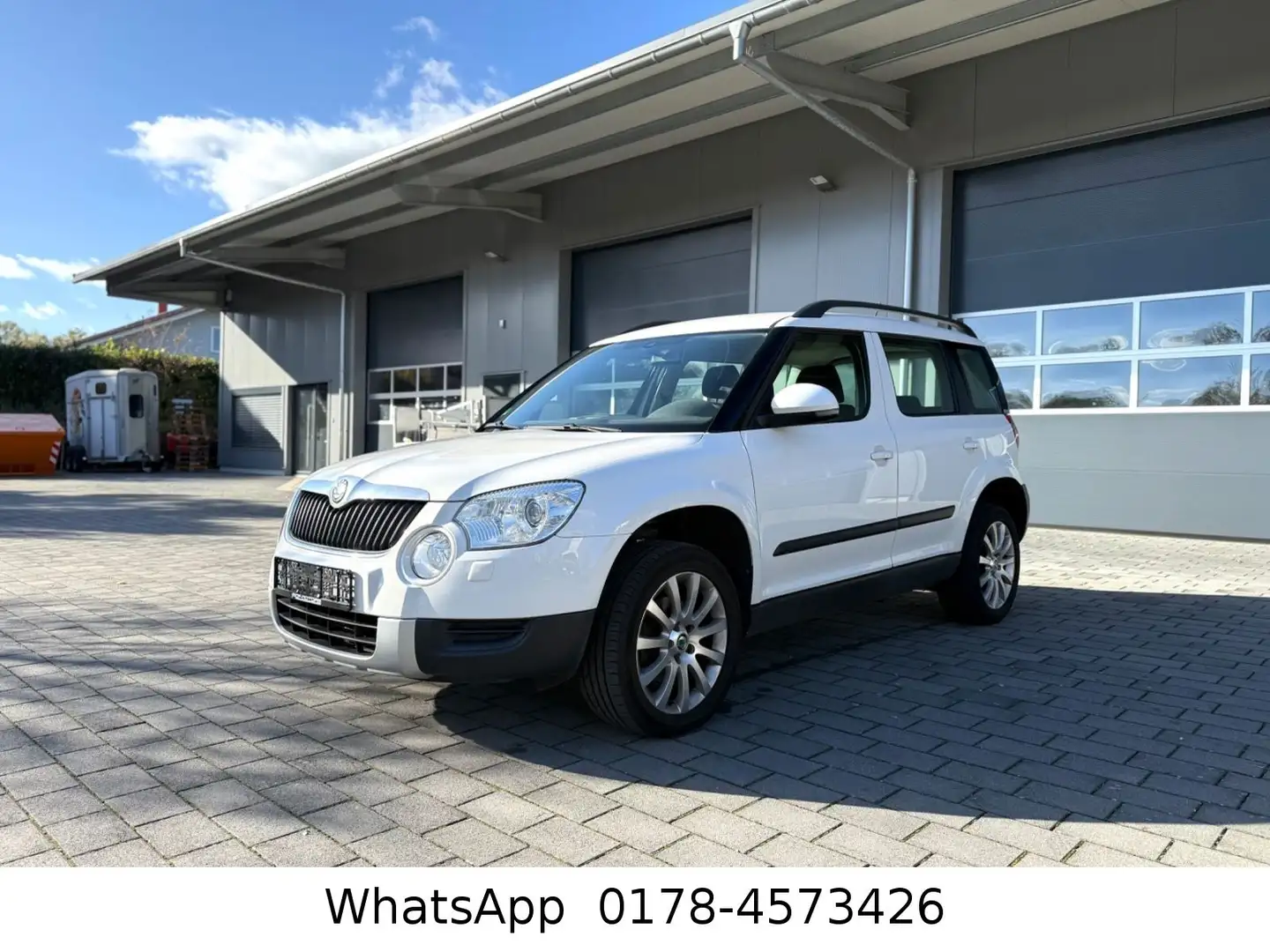 Skoda Yeti Ambition 4x4 1.Hand/Navi/Bi-Xenon Weiß - 1