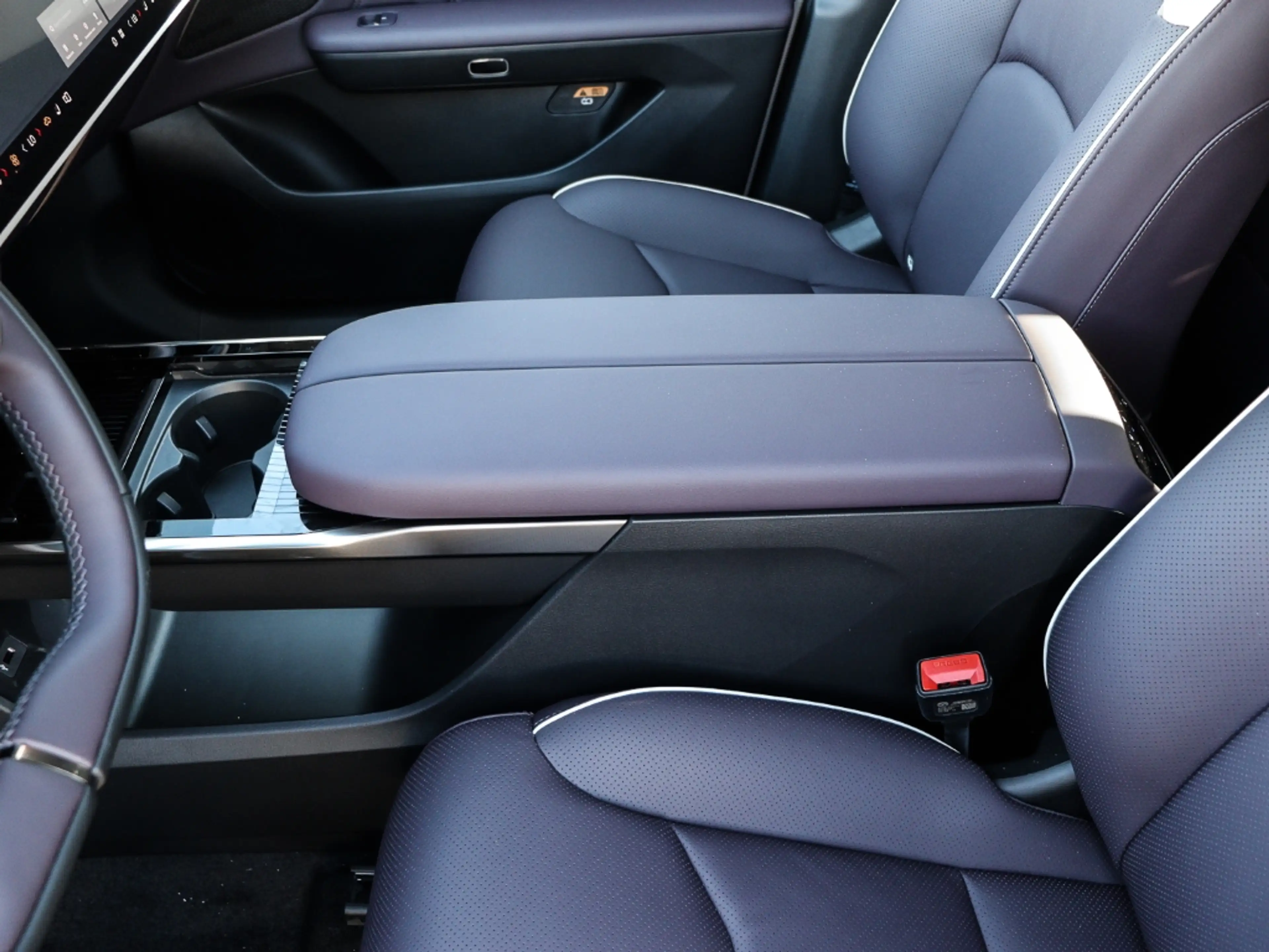 Mazda CX-6e All-new EV 258PS RWD Takumi Plus — photo 14