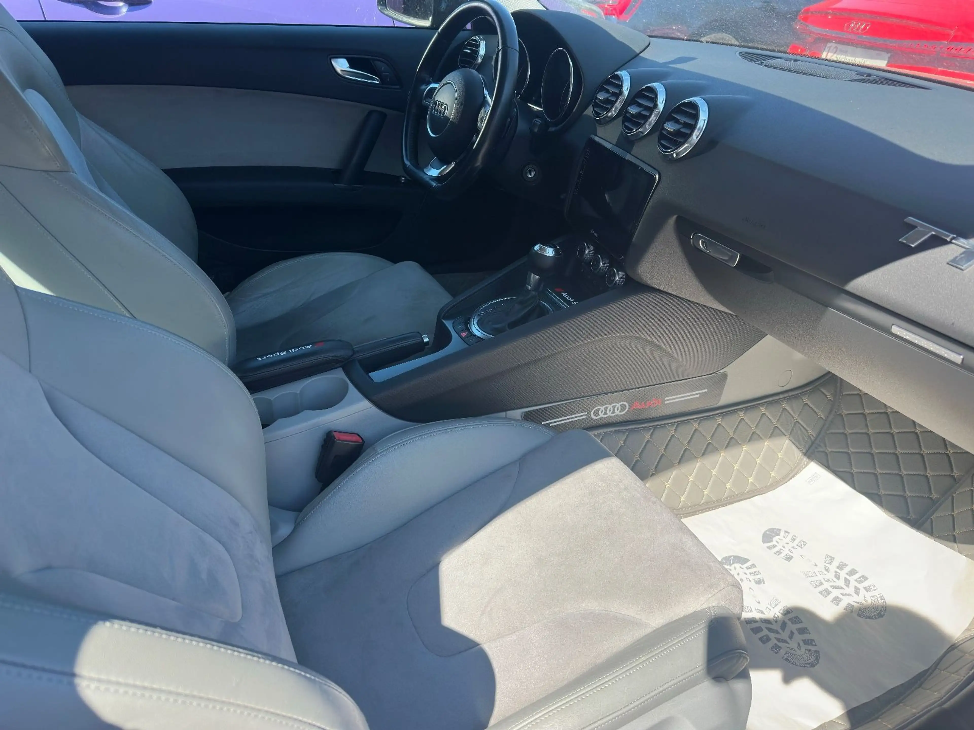 Audi TT Coupe quattro — photo 11