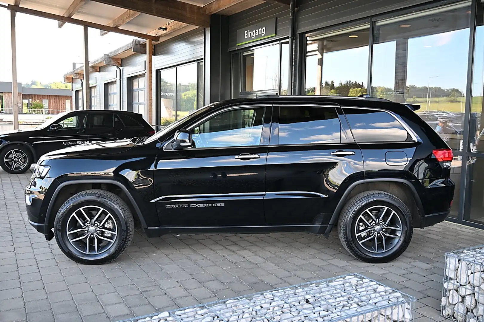 Jeep Grand Cherokee 3,0 V6 Multijet II Limited AHK, Bi-Xenon, Navi,... Schwarz - 2