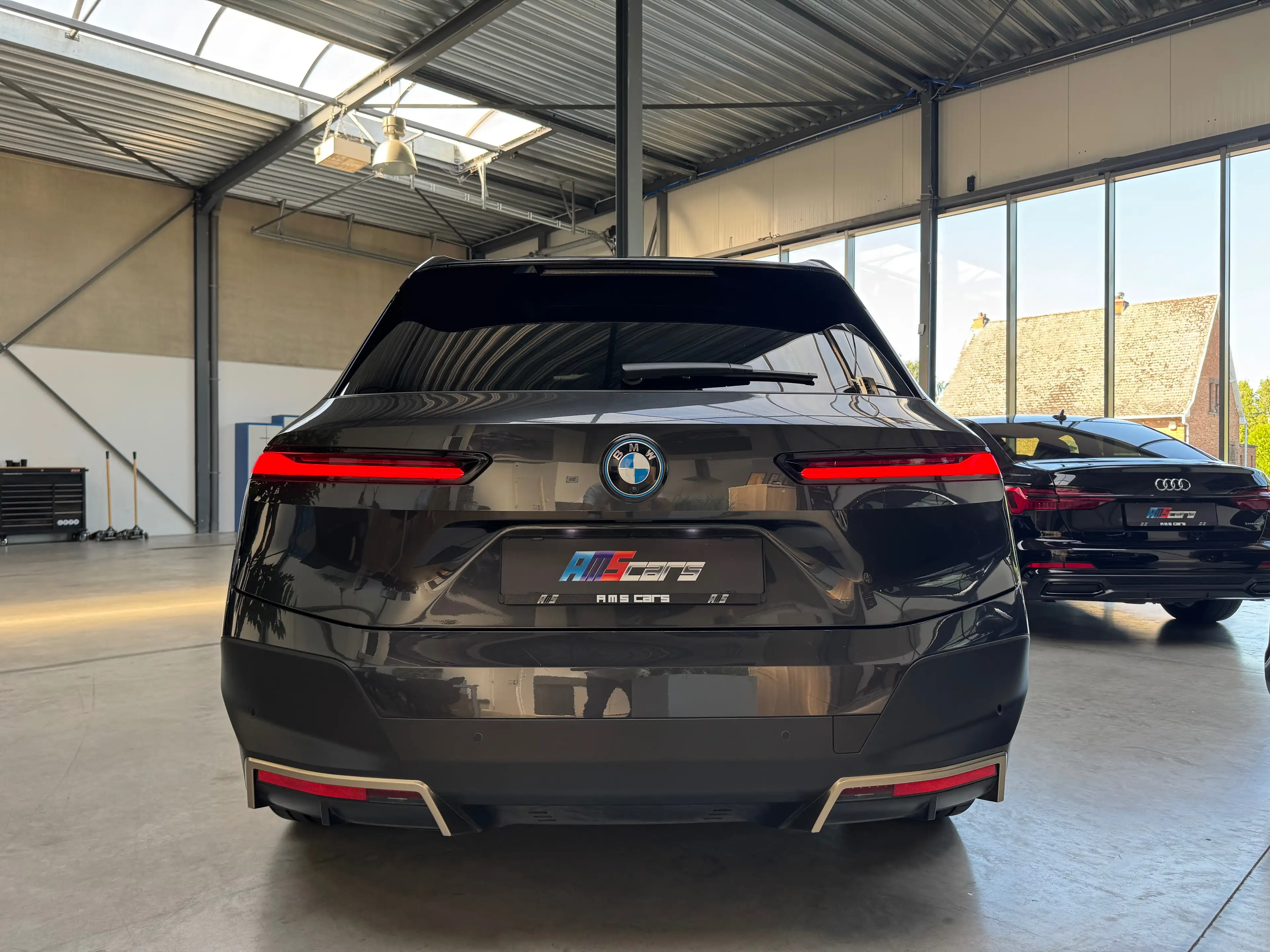 BMW iX 76.6 kWh xDrive40, 11/2021, 78.000kms — photo 4