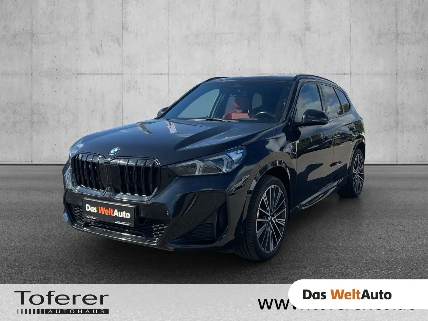 BMW X1 xDrive23d 48V Aut. Schwarz - 1
