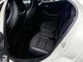 Mercedes-Benz GLA 220 d 4Matic Automatik H&K Bi Xenon Panorama Weiß - thumbnail 8