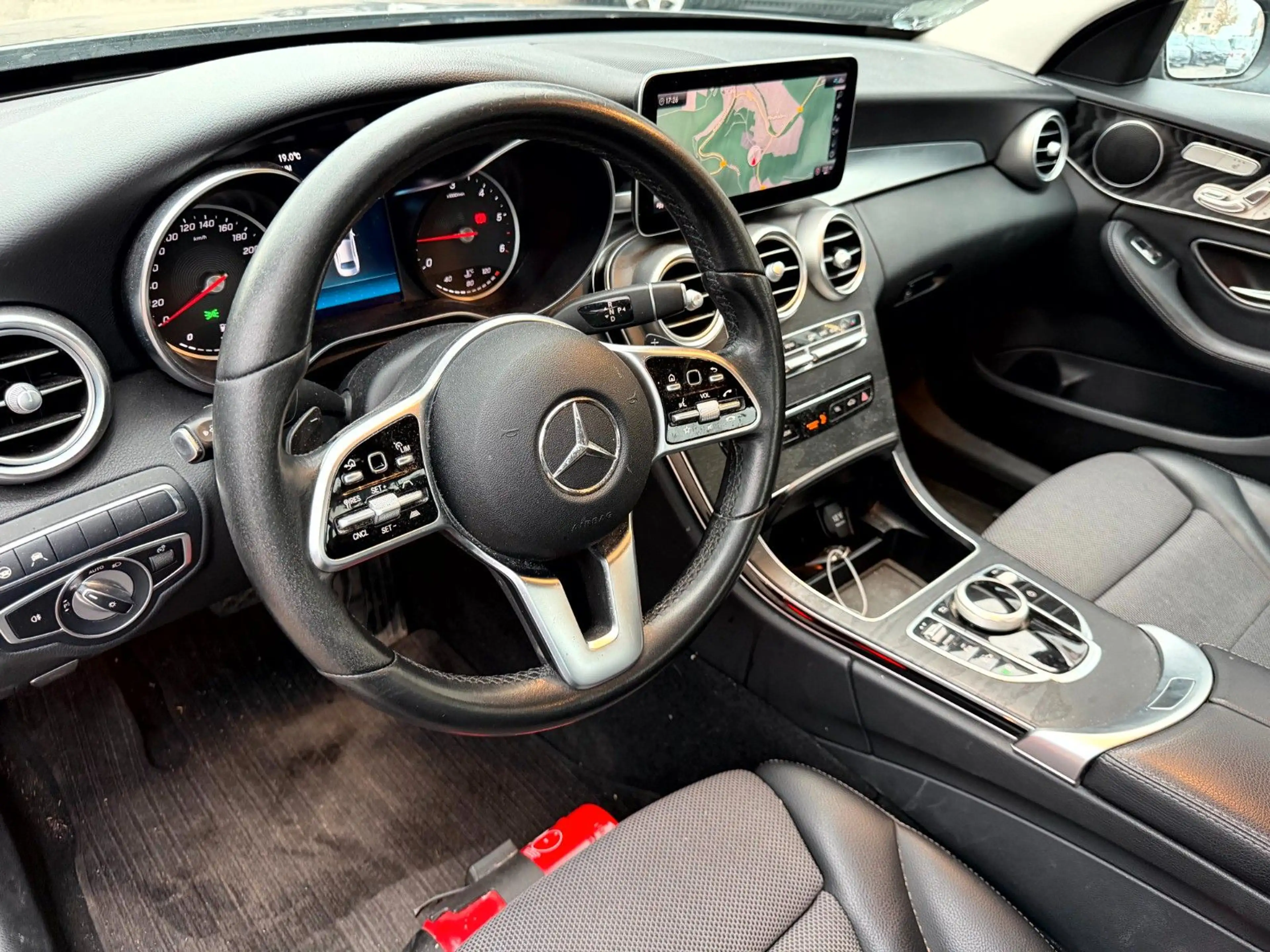 Mercedes-Benz C 220 d 9G 4-Matic Limo Navi_LED_360°_Distronic — photo 10