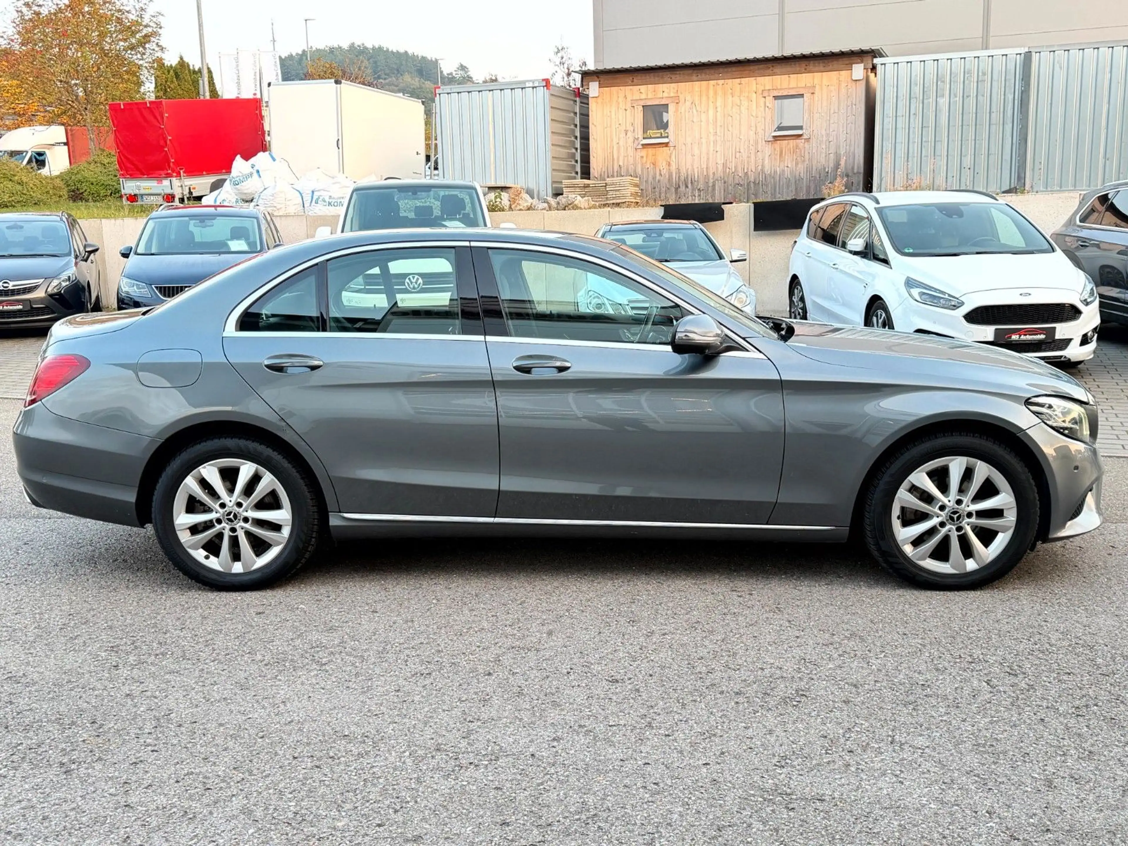 Mercedes-Benz C 220 d 9G 4-Matic Limo Navi_LED_360°_Distronic — photo 4