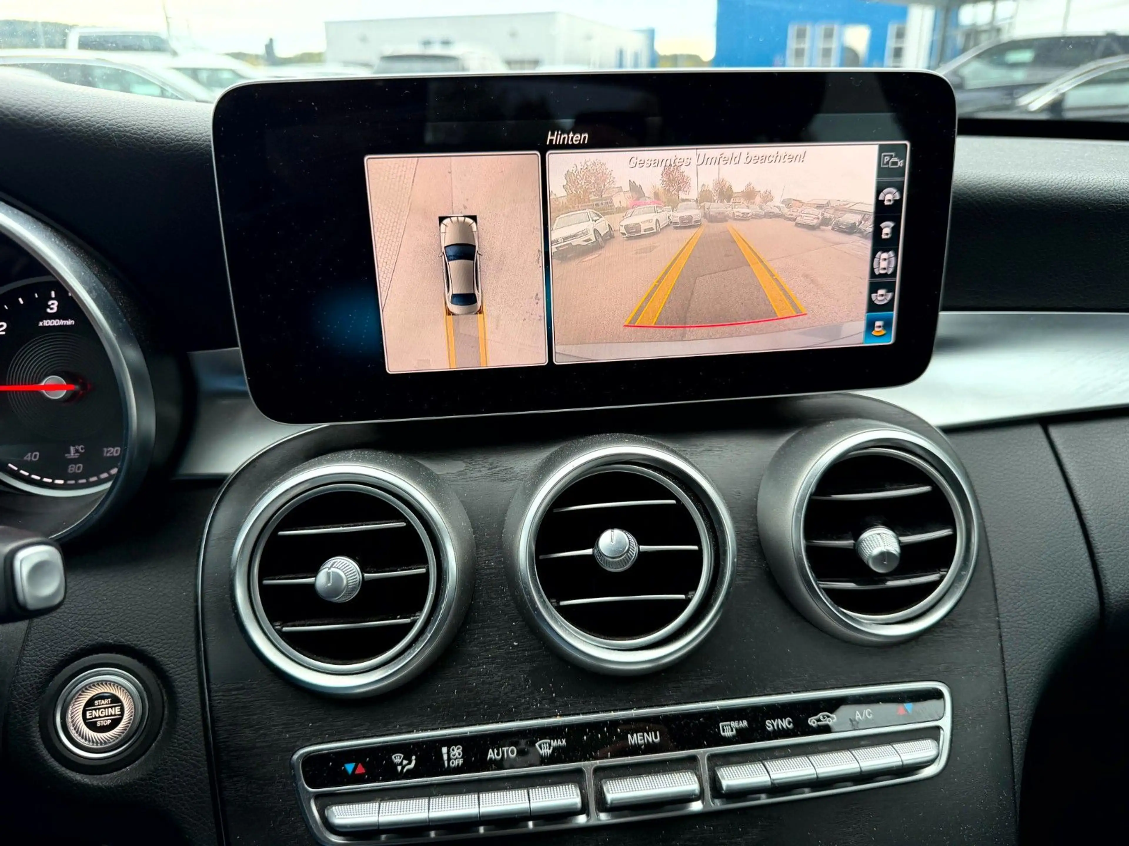 Mercedes-Benz C 220 d 9G 4-Matic Limo Navi_LED_360°_Distronic — photo 12
