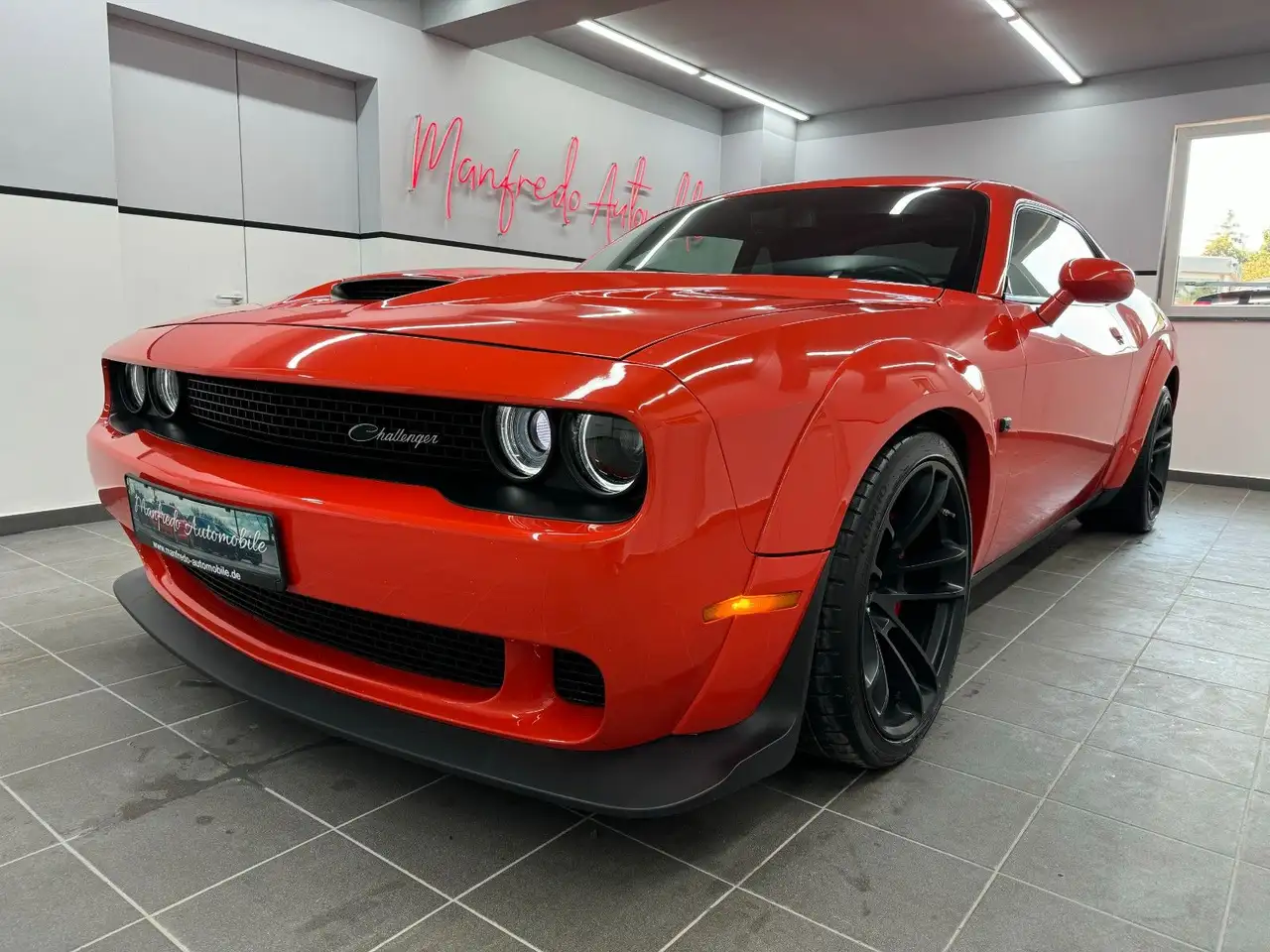 Dodge Challenger