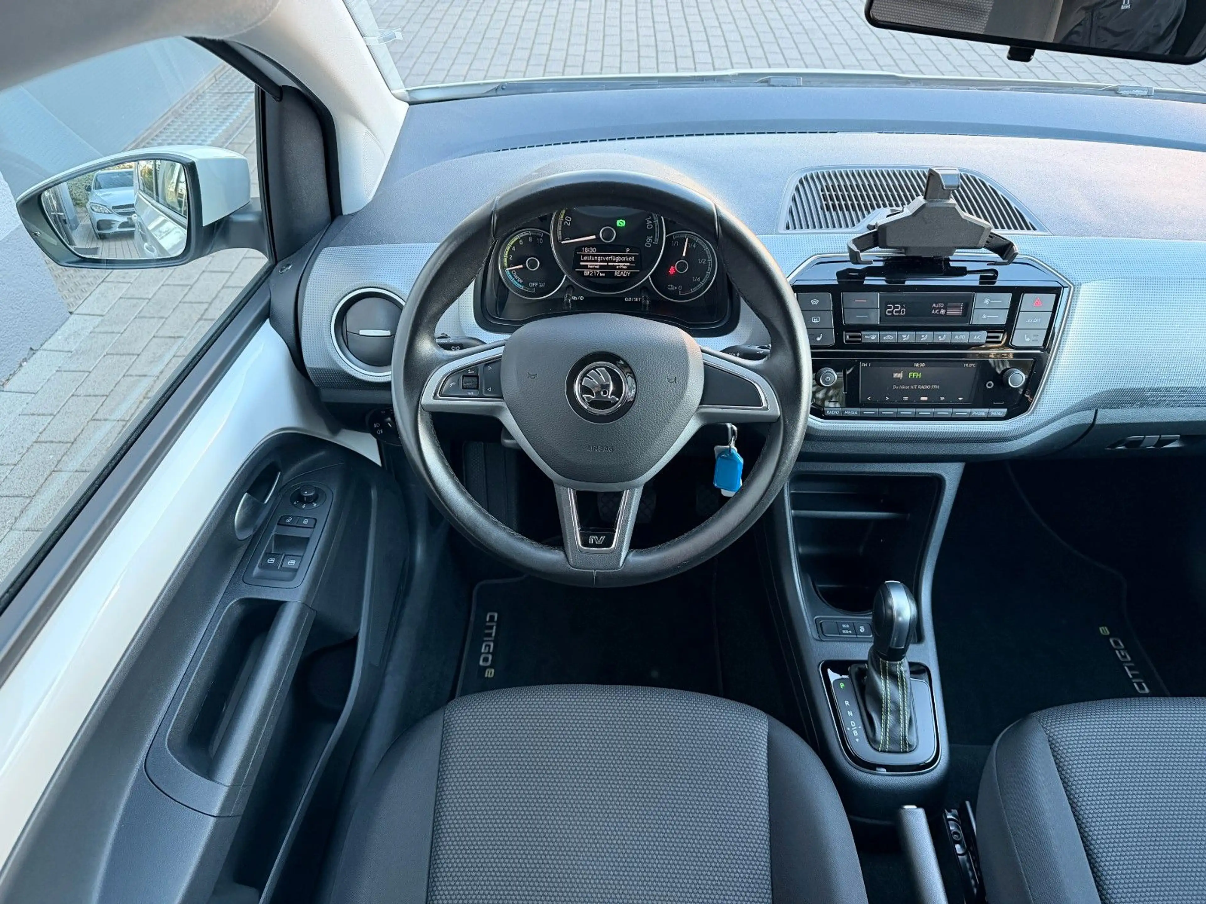 Skoda Citigo e iV Style*Tempomat*Sitzheizung*LED* — photo 13