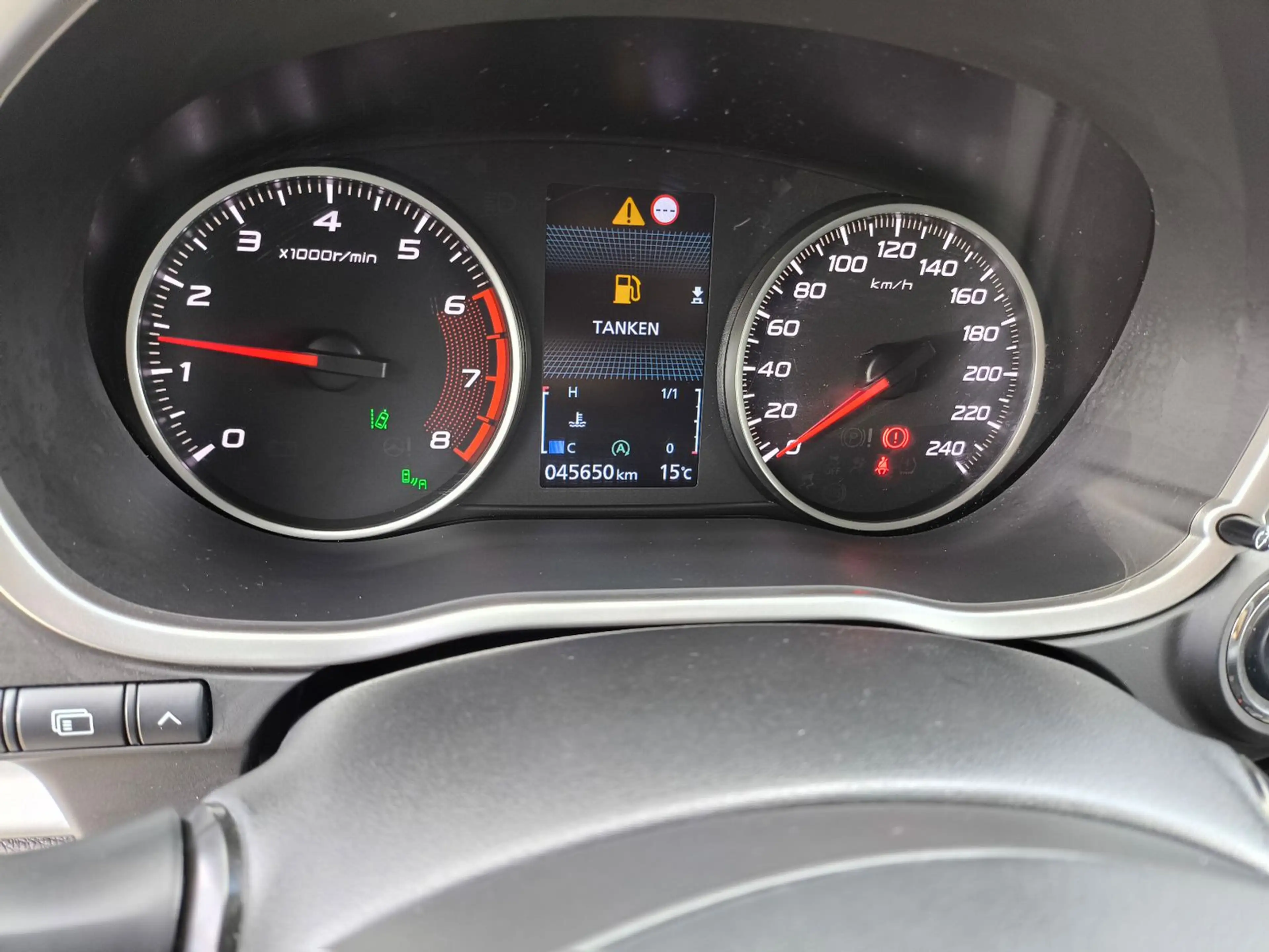 Mitsubishi Eclipse Cross 1 HAND,KLIMA,SITZHEIZUNG,PDC,ALU — photo 13