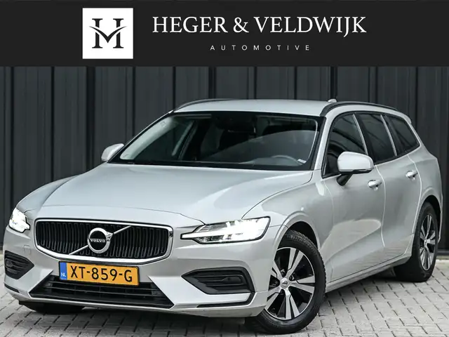 Volvo V60 2.0 D3 · NL-auto · Automaat · Parkeersensoren voor