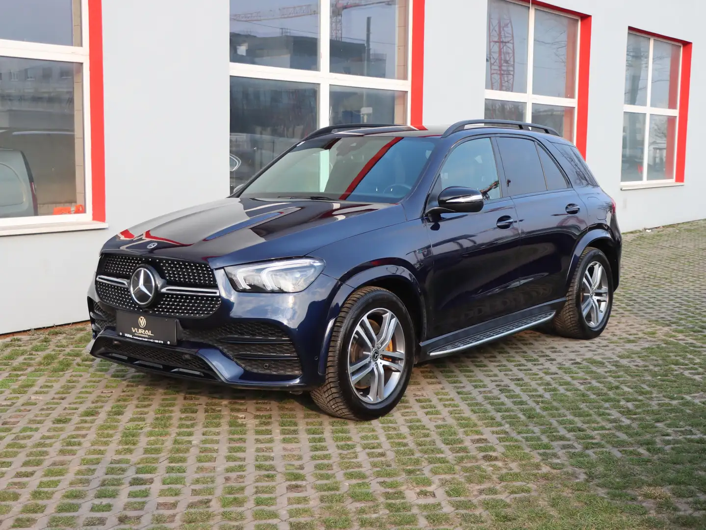 Mercedes-Benz GLE 350 de 4Matic AMG-Line | 360° Kamera | ACC |Keyless Blau - 2