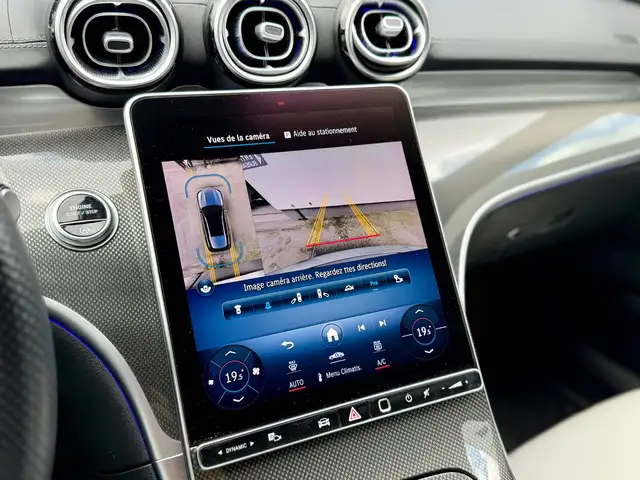 Mercedes-Benz C-Class view 16