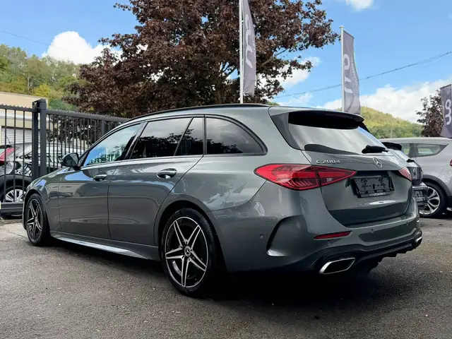 Mercedes-Benz C-Class view 30